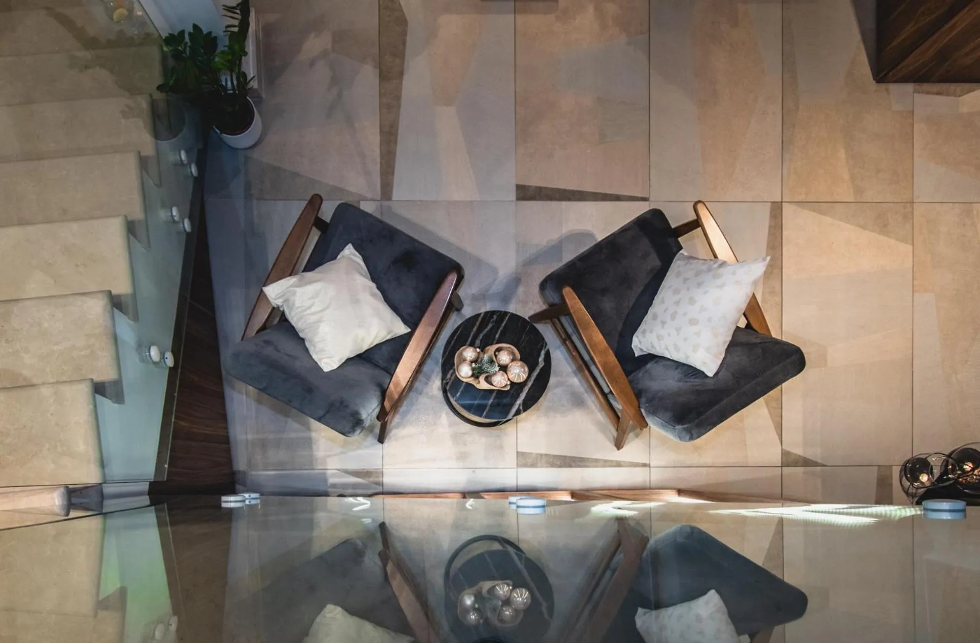 Seating area in Villa Pergola