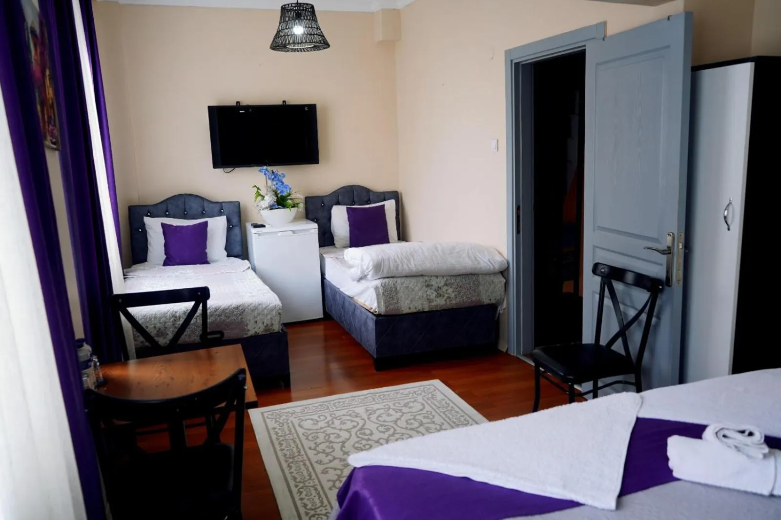 Bedroom, Bed in Medellin Apart Hotel Istanbul