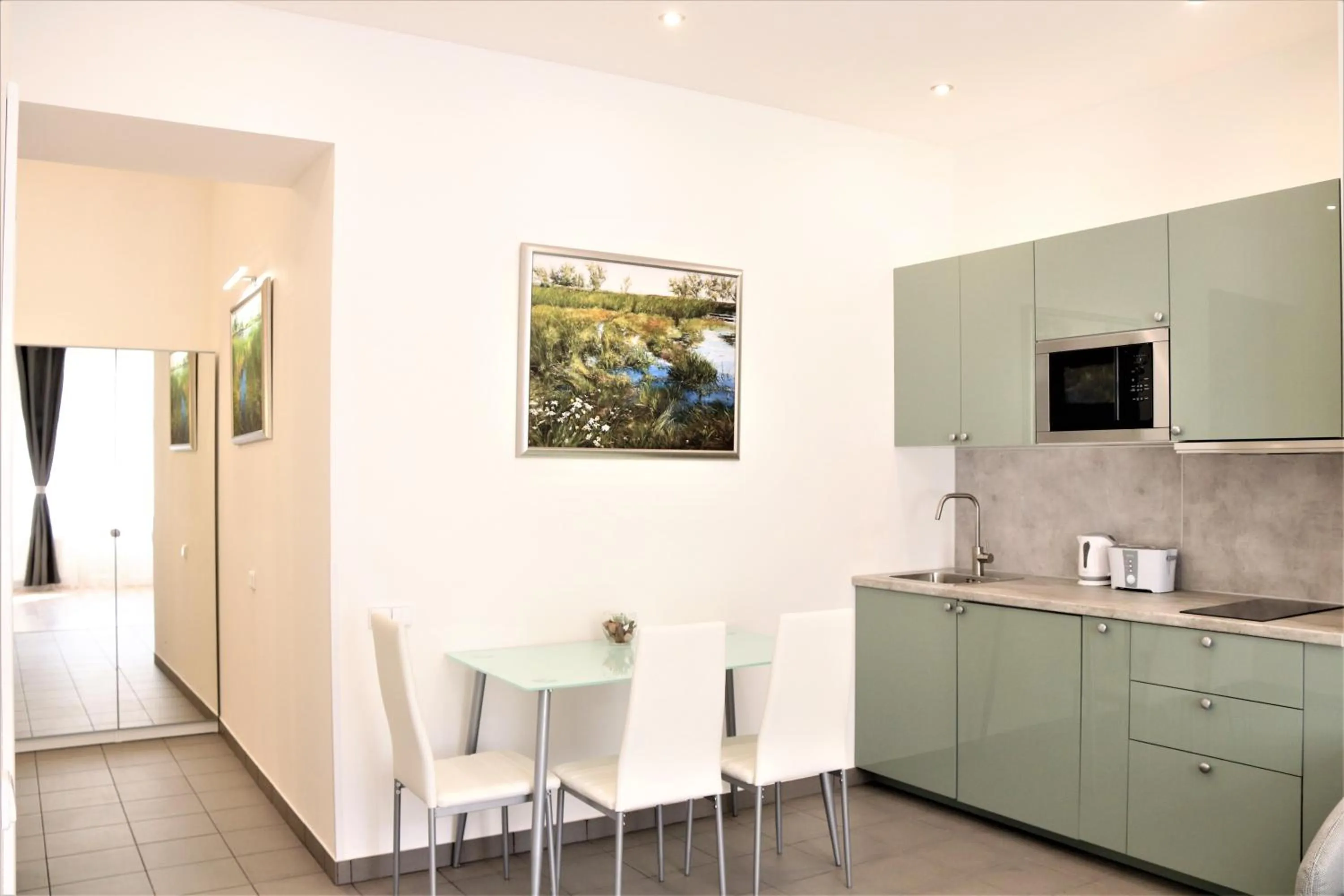 Kitchen or kitchenette in Flowers apartments