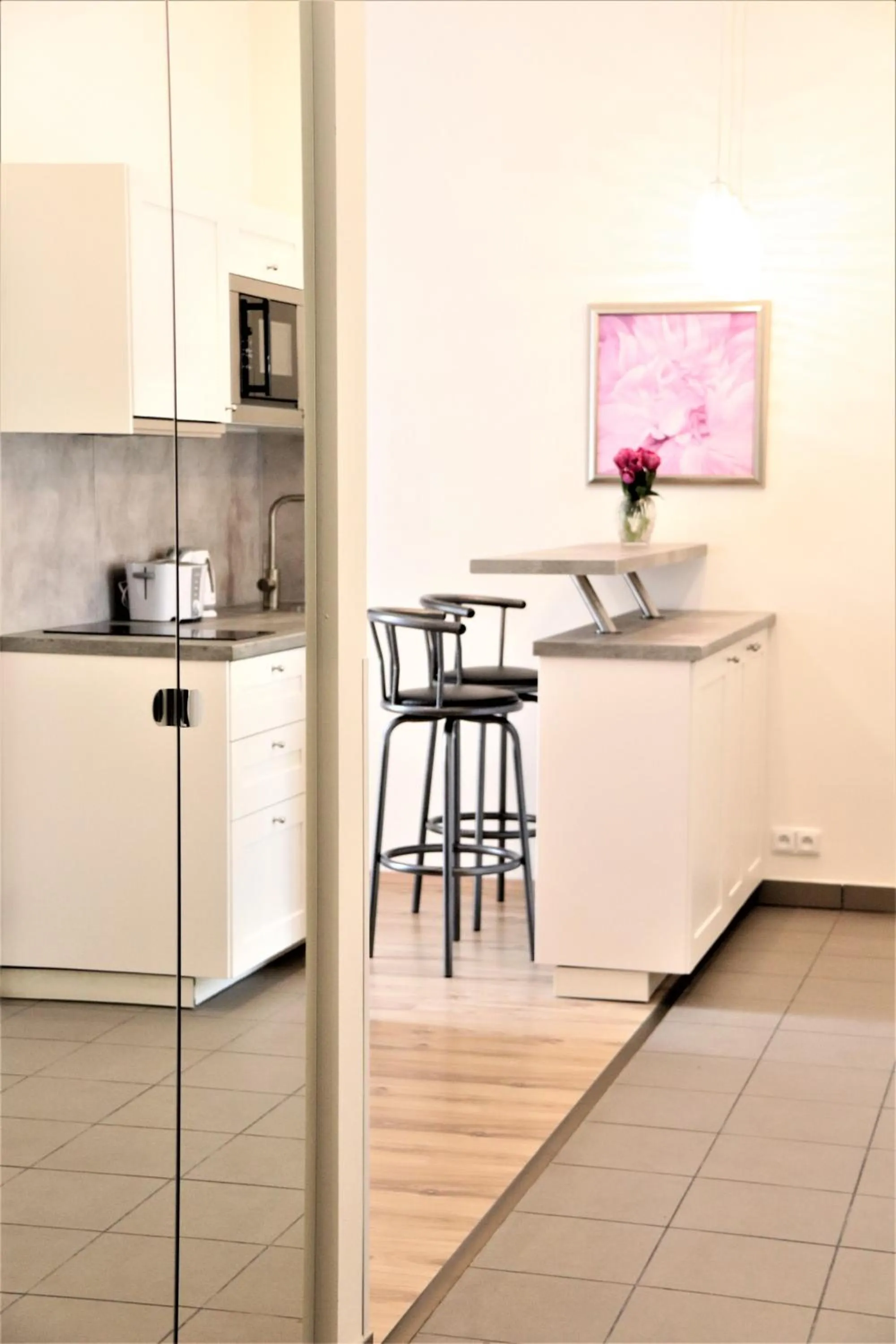 Dining area in Flowers apartments