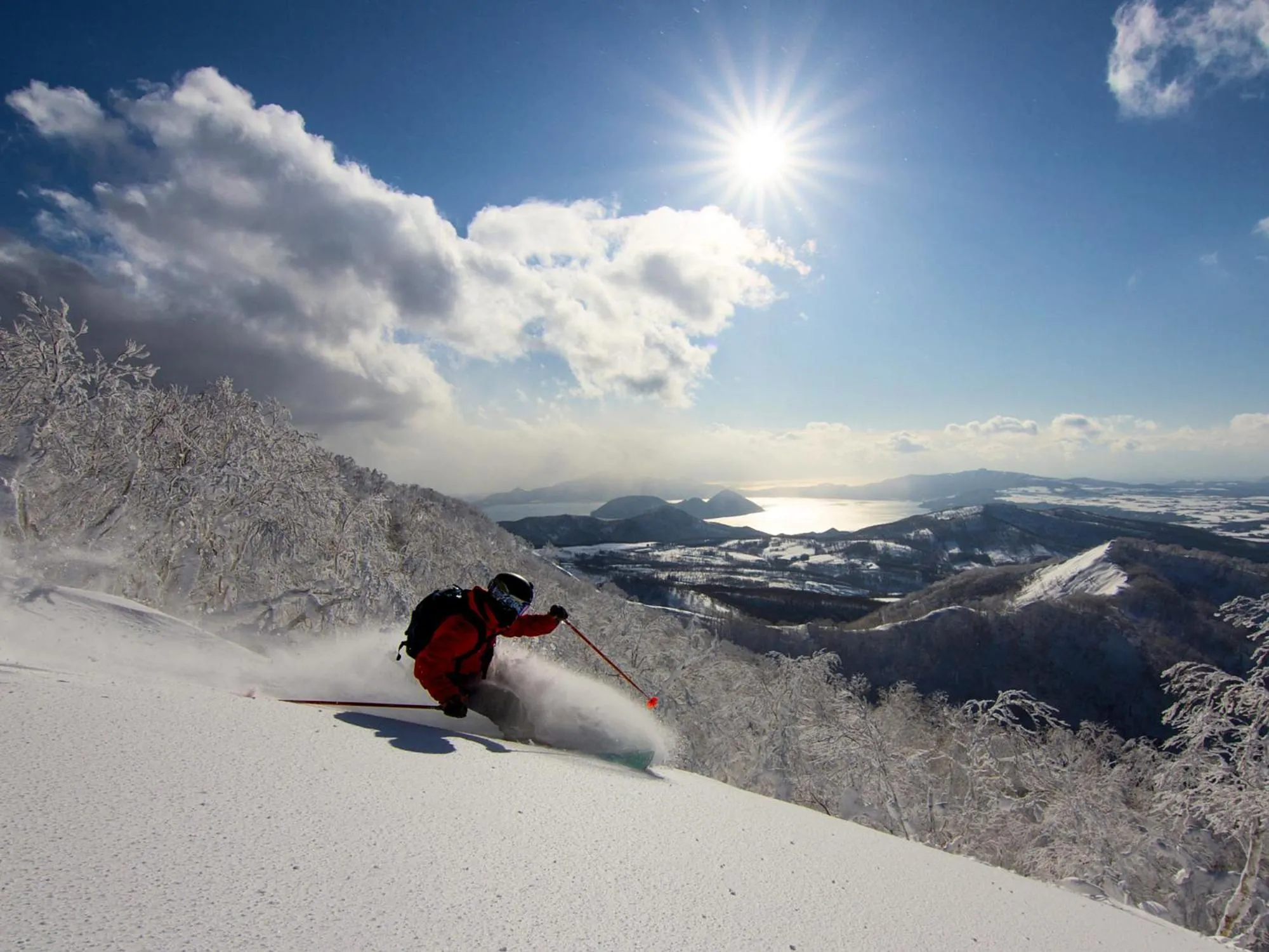 Skiing in Yunoyado Mochizuki