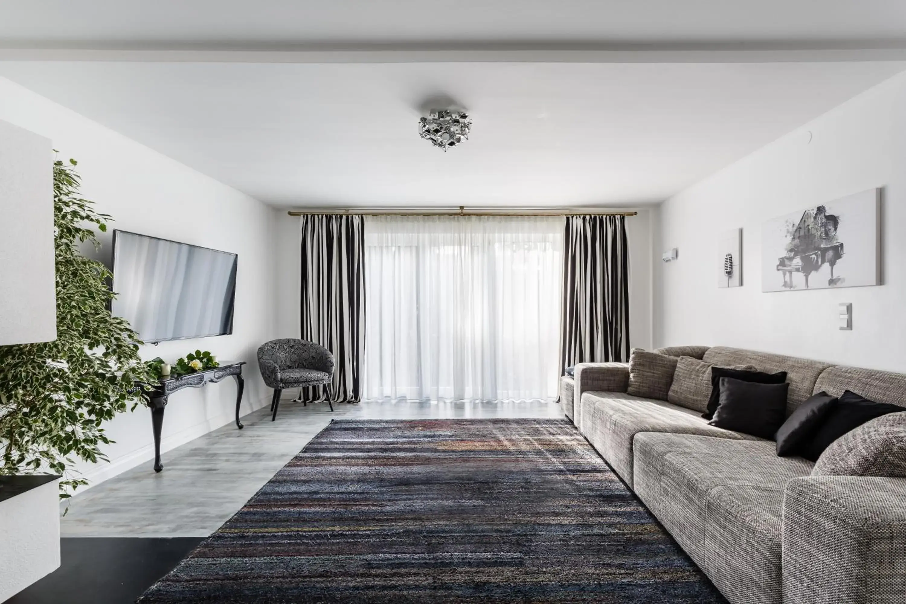 Two-Bedroom Apartment with Garden Terrace in Aparthotel Voglergasse Two-Bedroom Apartment with Garden Terrace in Aparthotel Voglergasse