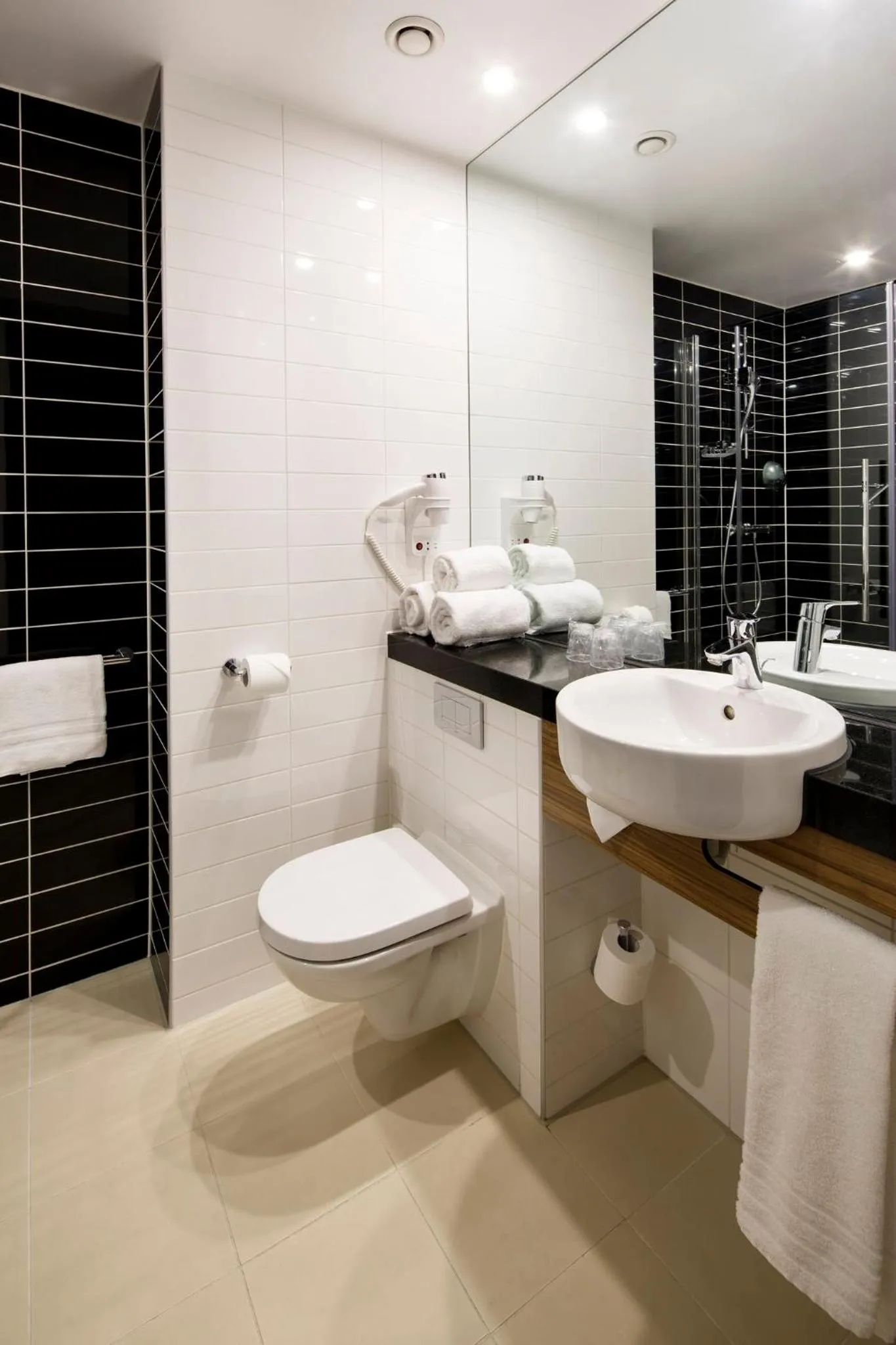 Bathroom in Holiday Inn Express Arnhem by IHG