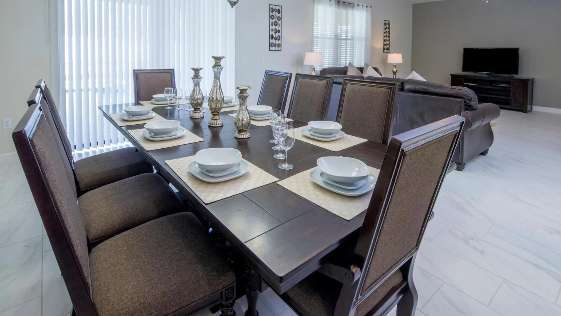 Dining area in Mickeys Hideaway - 5 bed ChampionsGate pool home