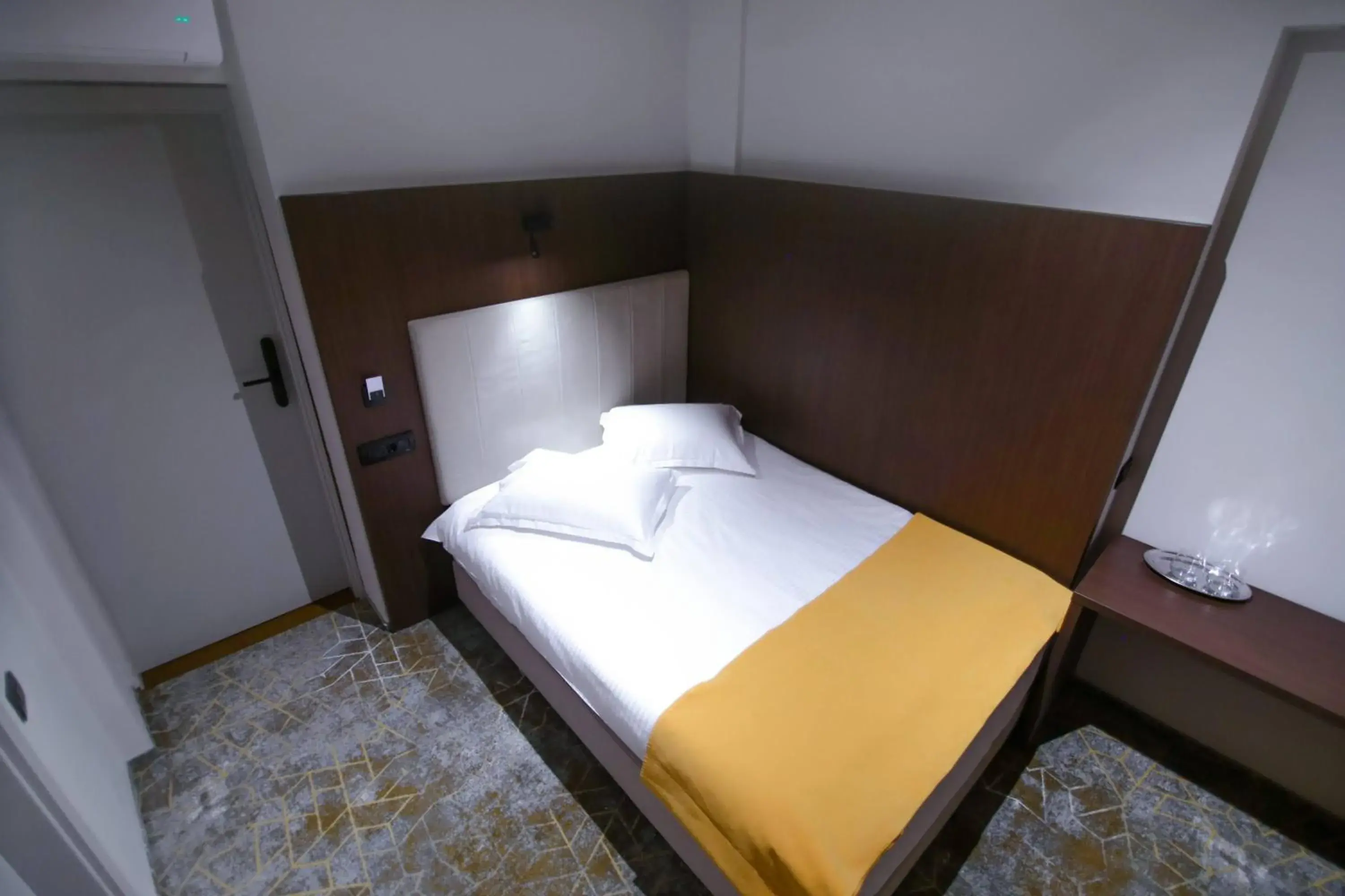 Economy Single Room 3* in Hotel Europeca Economy Single Room 3* in Hotel Europeca