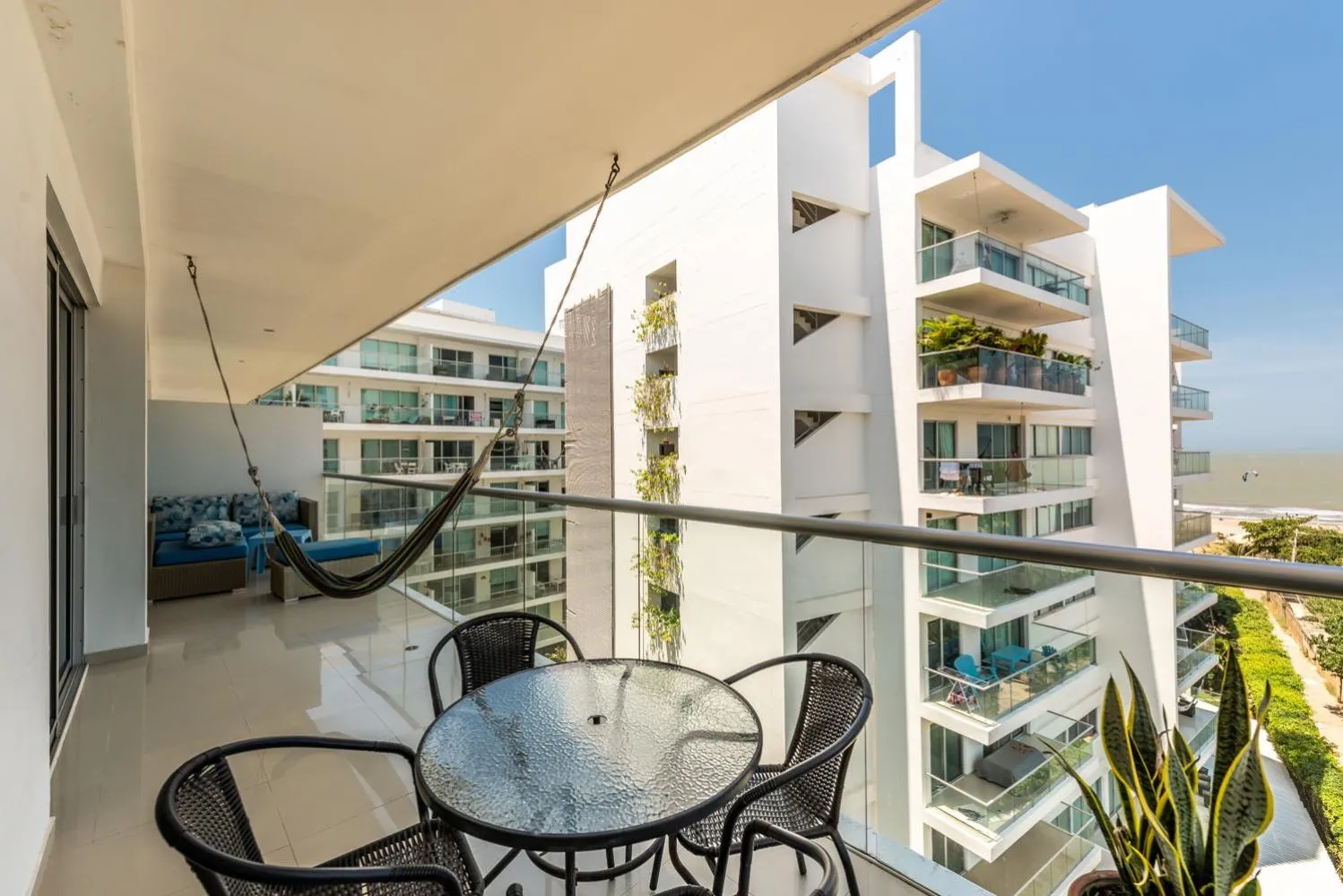 Edificio Morros Vitri Lujo con Panorama
