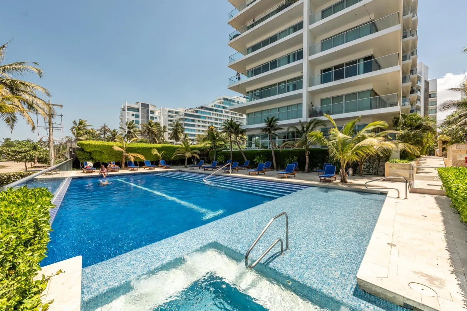 Swimming pool in Edificio Morros Vitri Lujo con Panorama