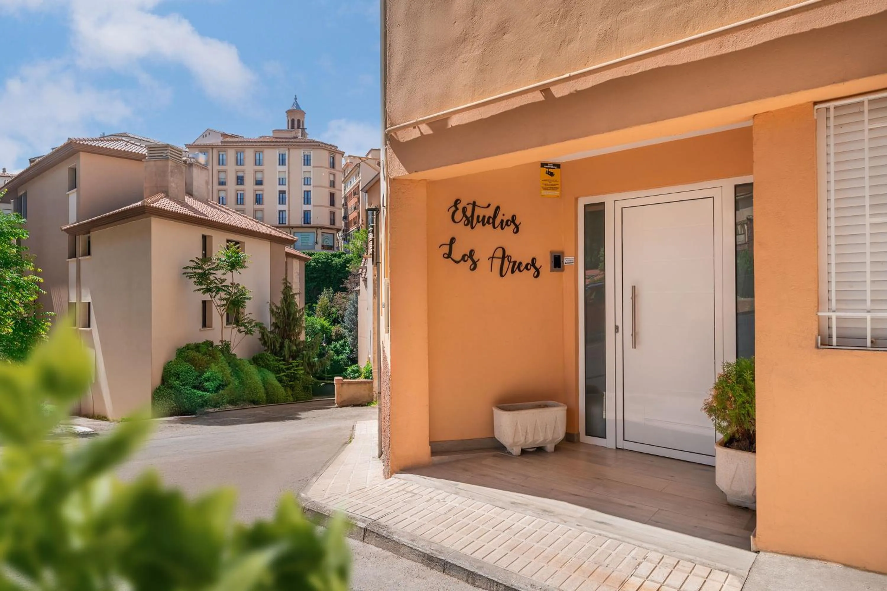 Property building in Estudios los Arcos