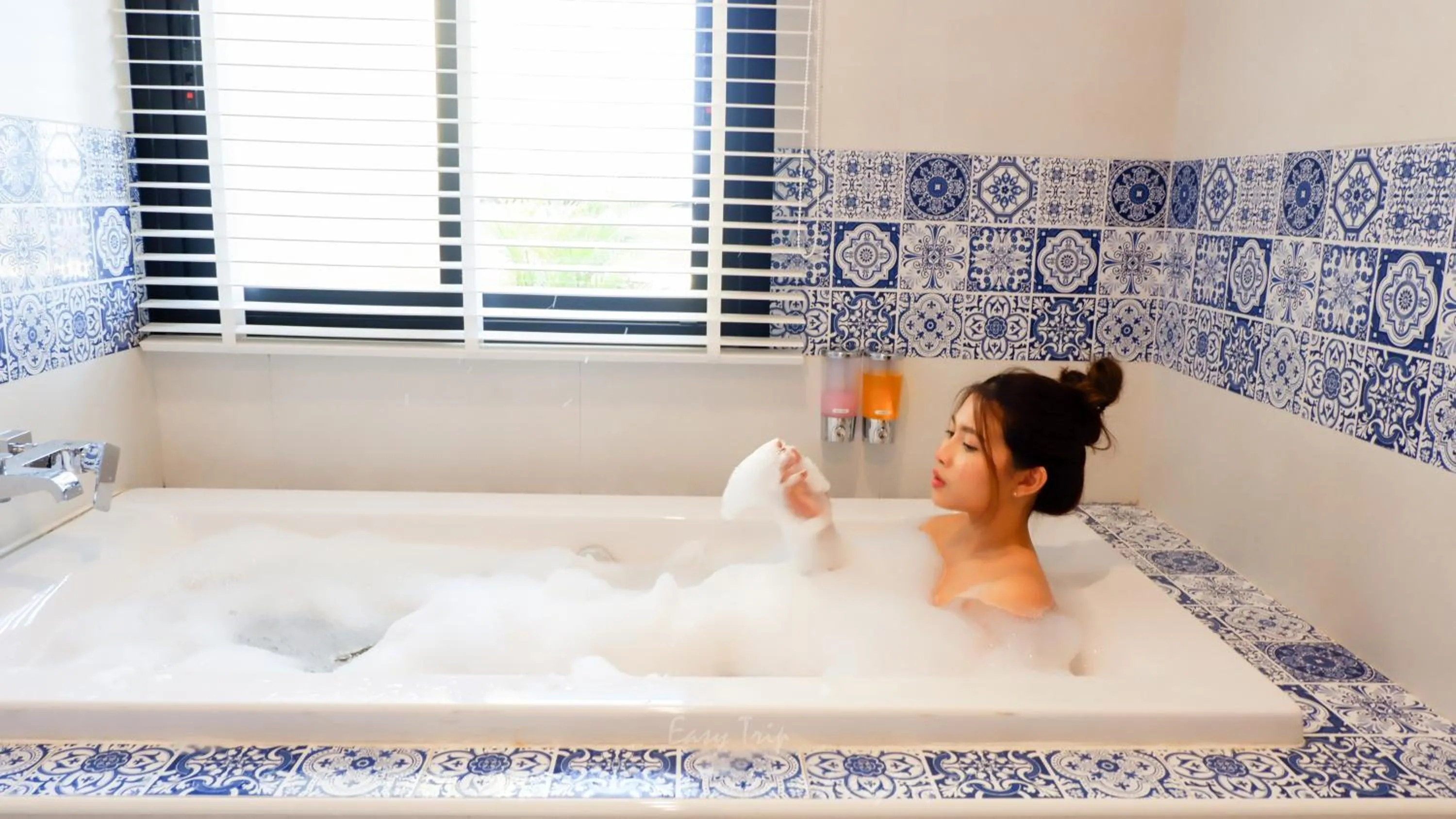 Bathroom in La Reina Maroc Hotel ปากช่อง เขาใหญ่