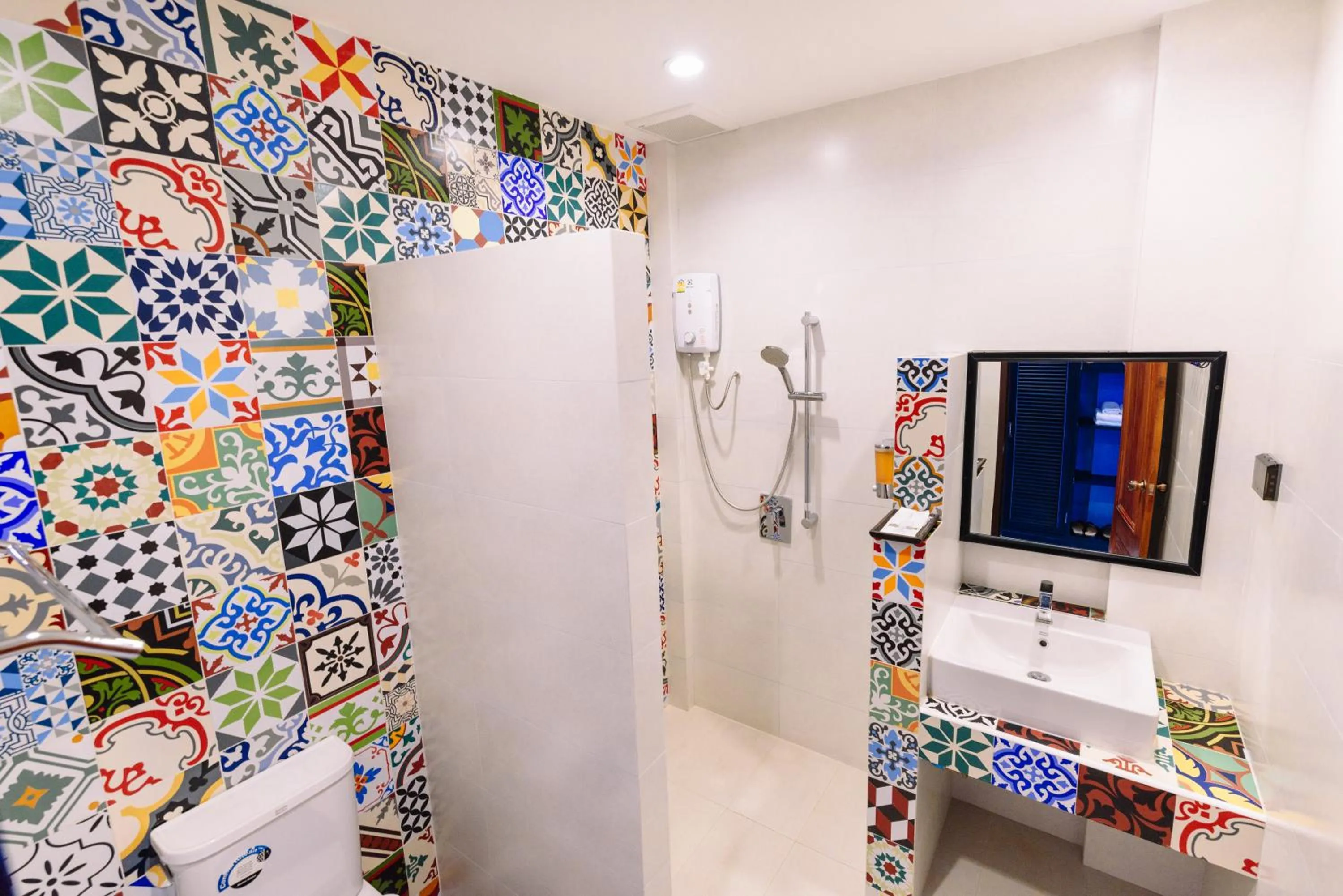 Bathroom in La Reina Maroc Hotel ปากช่อง เขาใหญ่