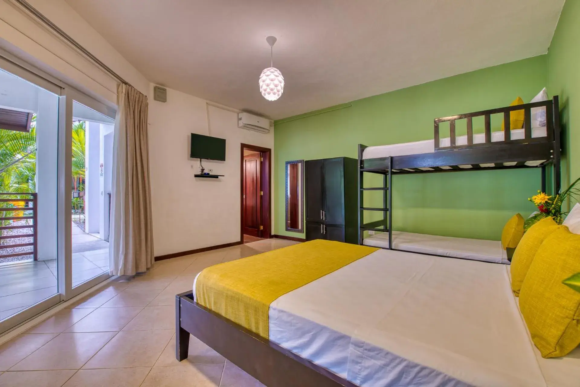 Family Room with Terrace in Terrazas del Caribe Hotel Family Room with Terrace in Terrazas del Caribe Hotel