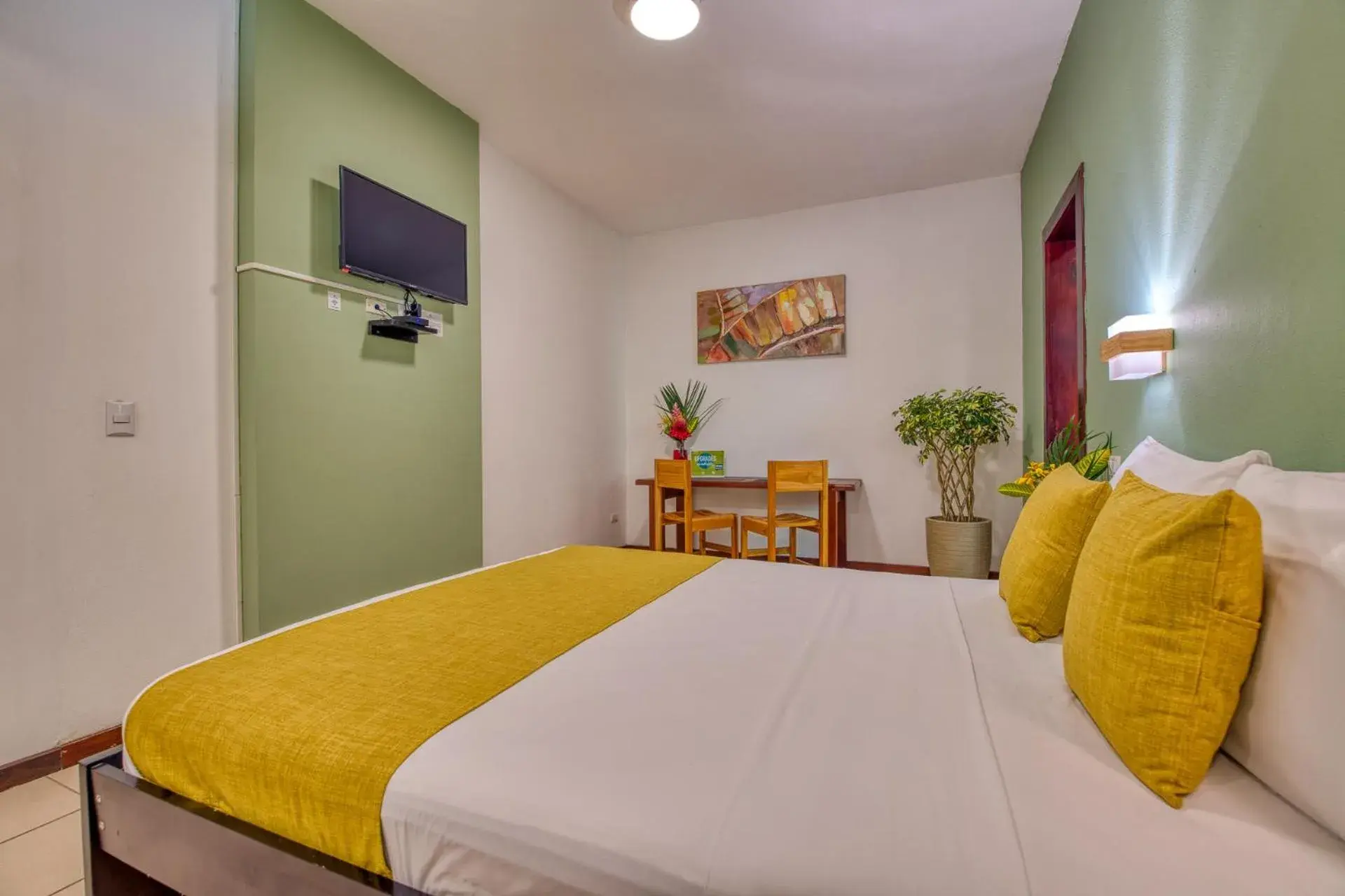 Standard Double or Twin Room with Garden View in Terrazas del Caribe Hotel Standard Double or Twin Room with Garden View in Terrazas del Caribe Hotel