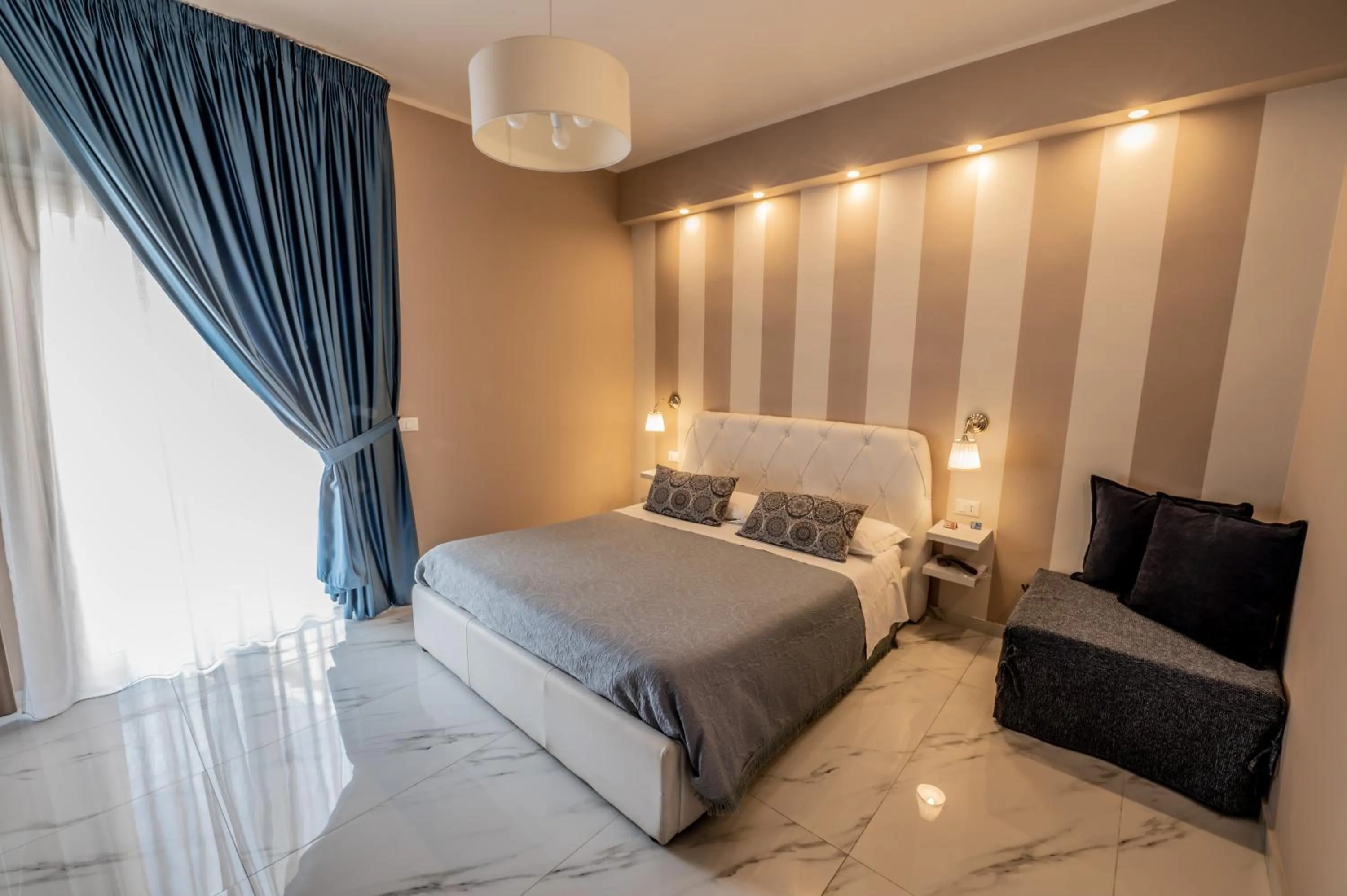 Bedroom, Bed in Eolian Port B&B