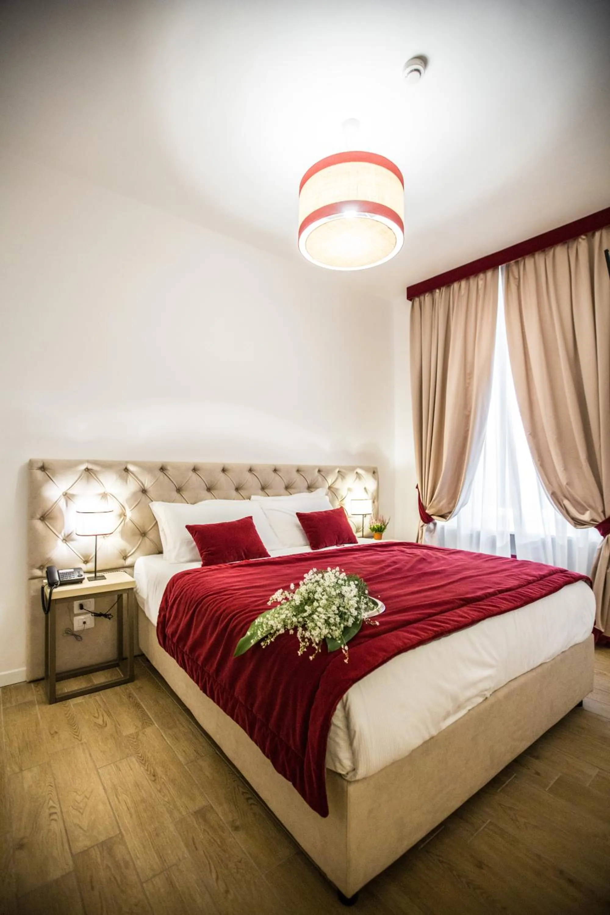Bedroom, Bed in Chic & Town Luxury Rooms Piazza di Spagna