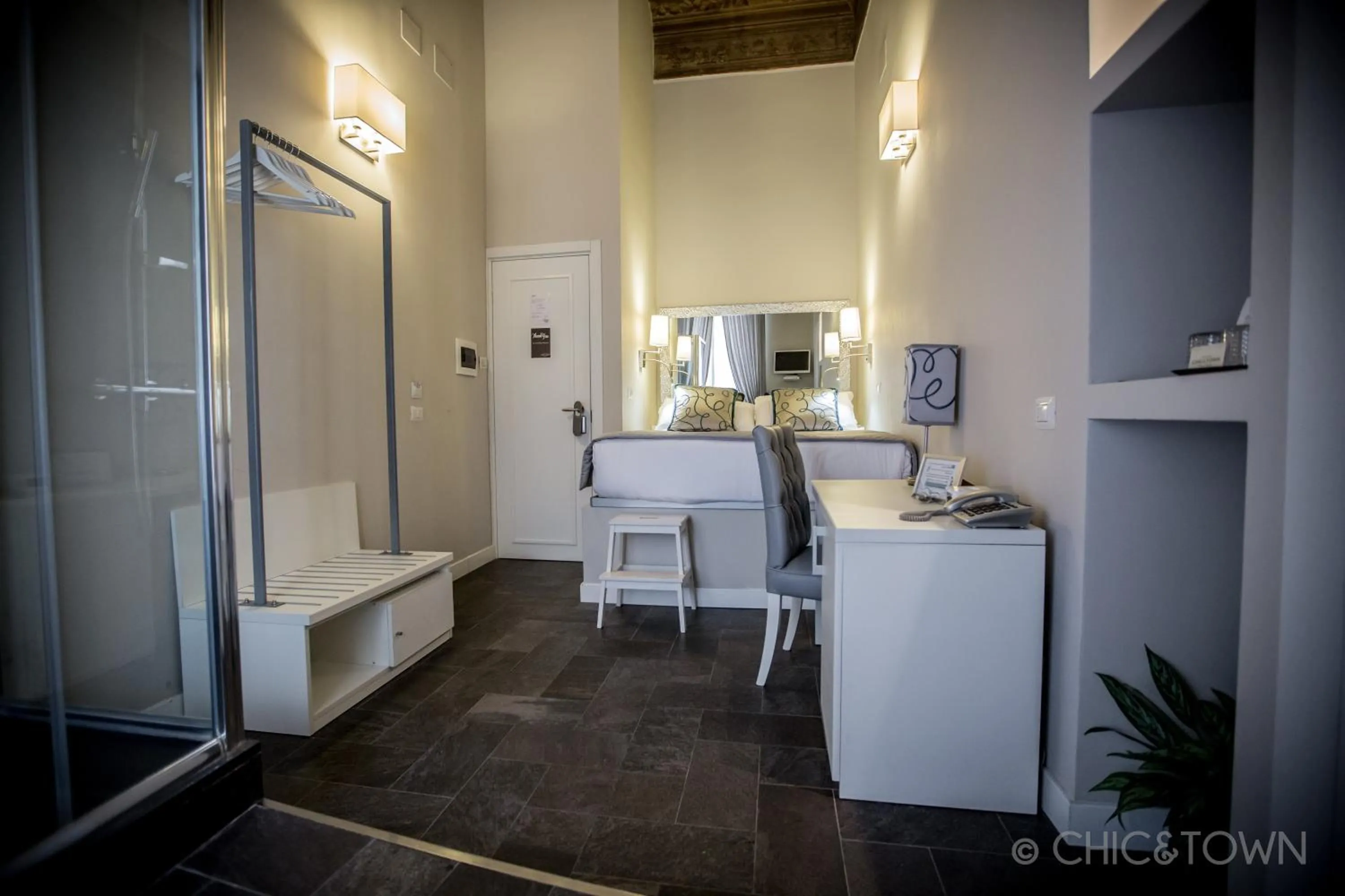 Photo of the whole room in Chic & Town Luxury Rooms Piazza di Spagna