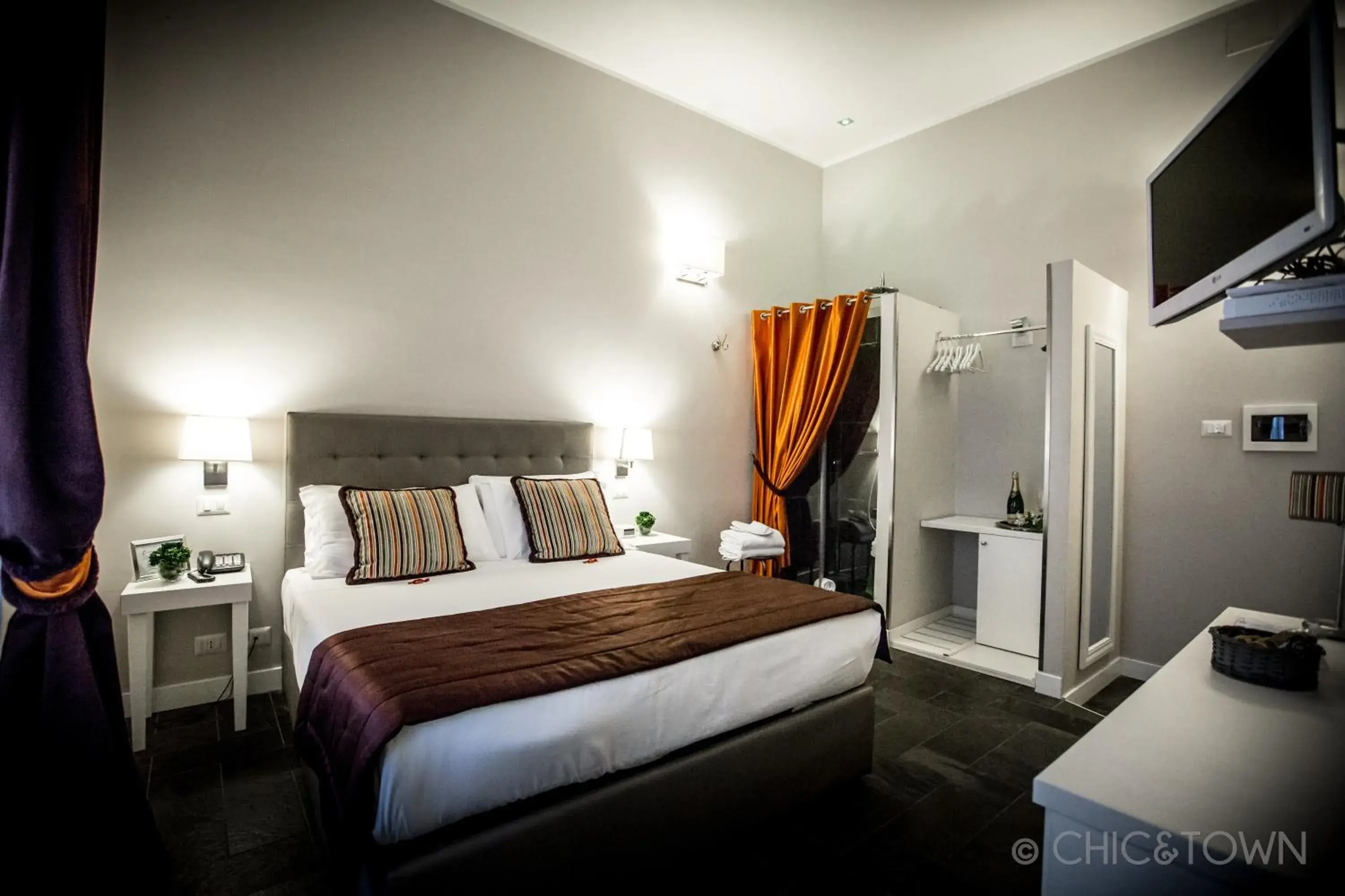 Photo of the whole room, Bed in Chic & Town Luxury Rooms Piazza di Spagna Photo of the whole room, Bed in Chic & Town Luxury Rooms Piazza di Spagna