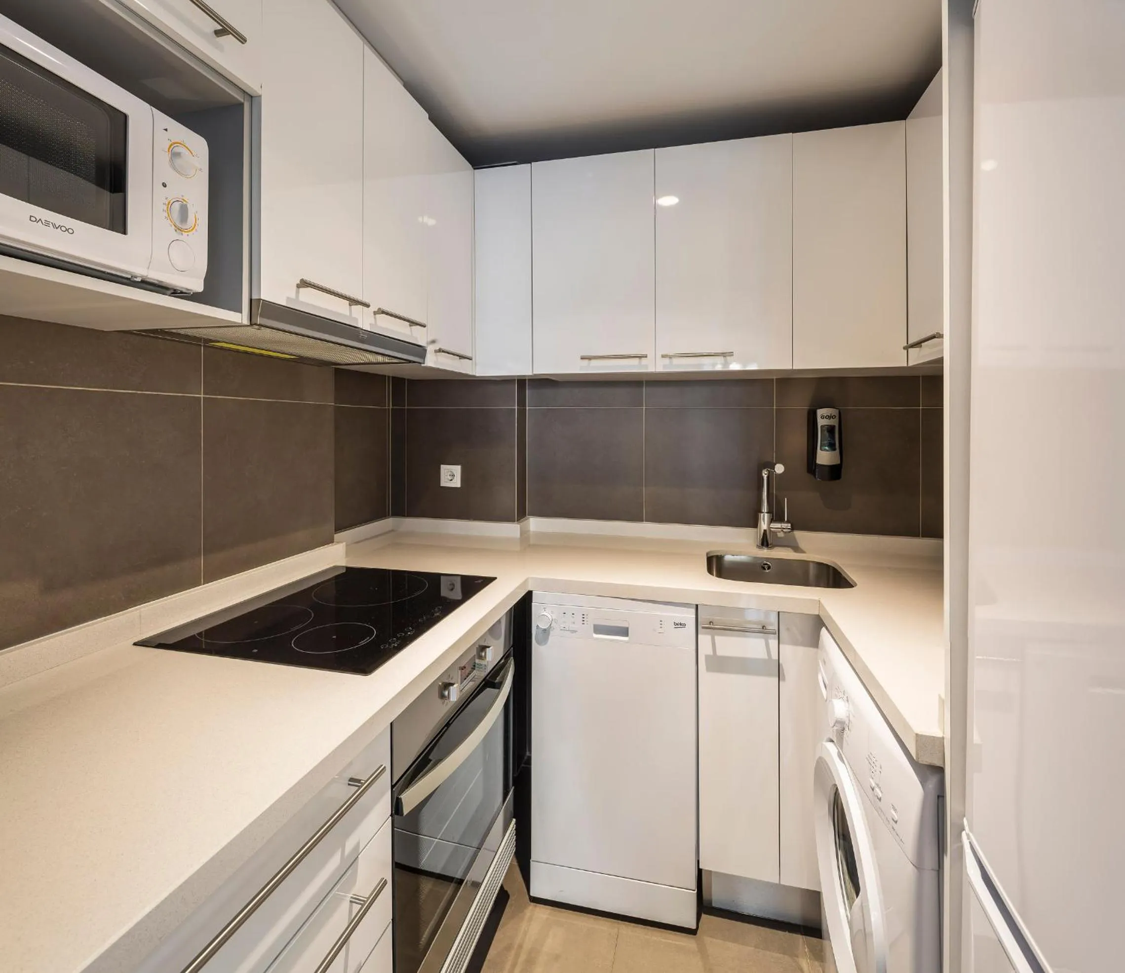 kitchen in Mon Suites Catedral