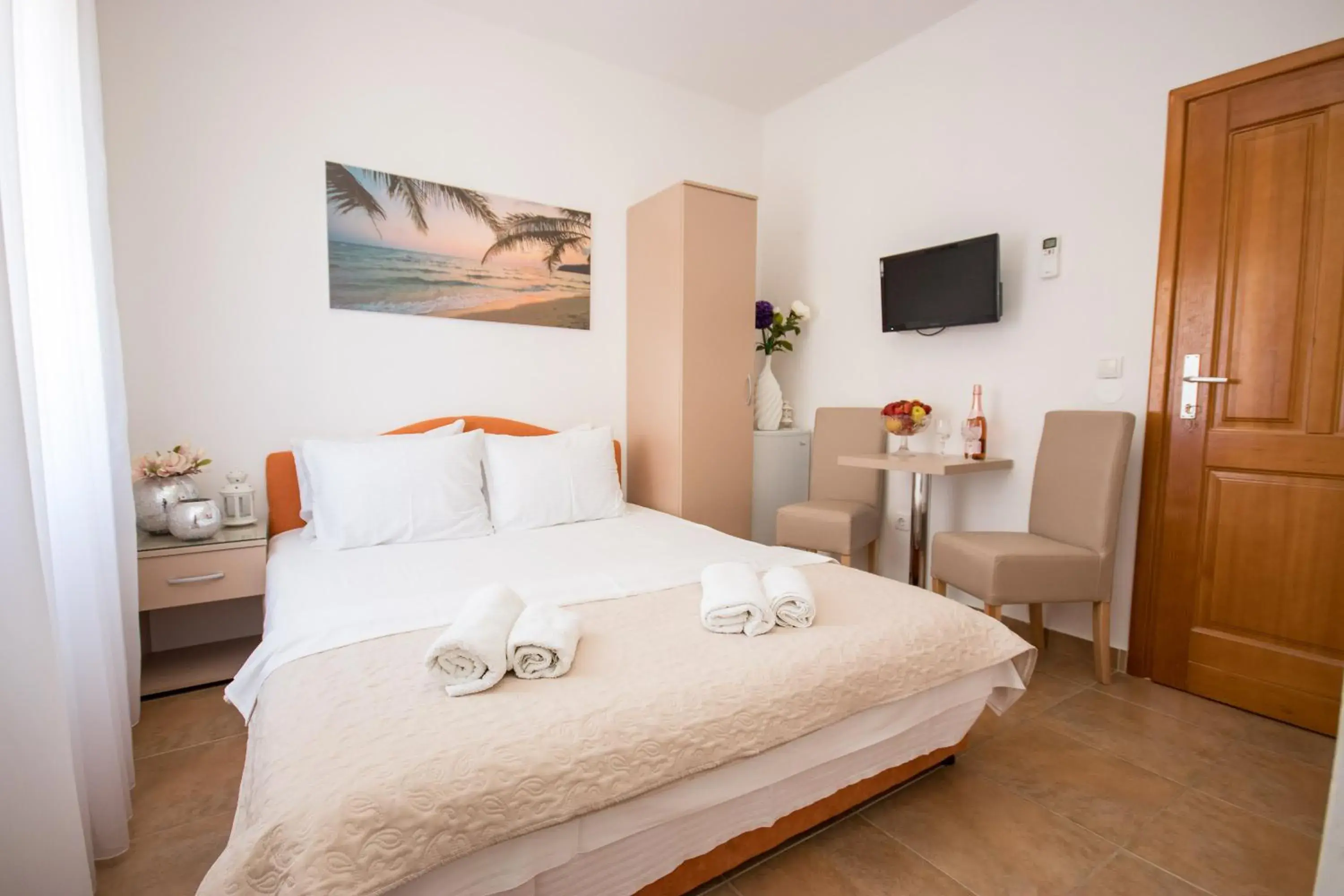 Economy Double or Twin Room in Villa Kovacevic Economy Double or Twin Room in Villa Kovacevic