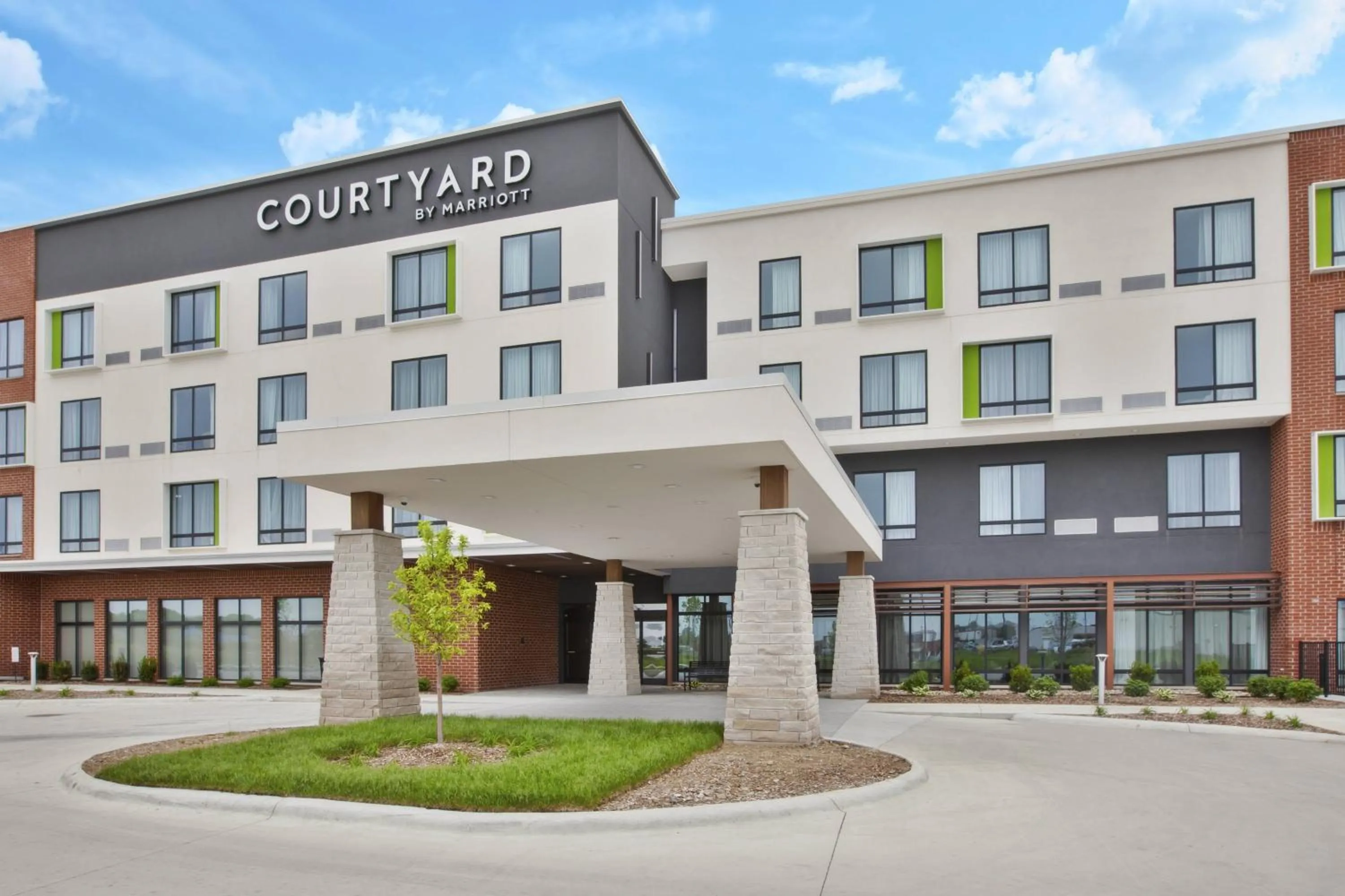 Property building in Courtyard by Marriott St. Joseph-Benton Harbor