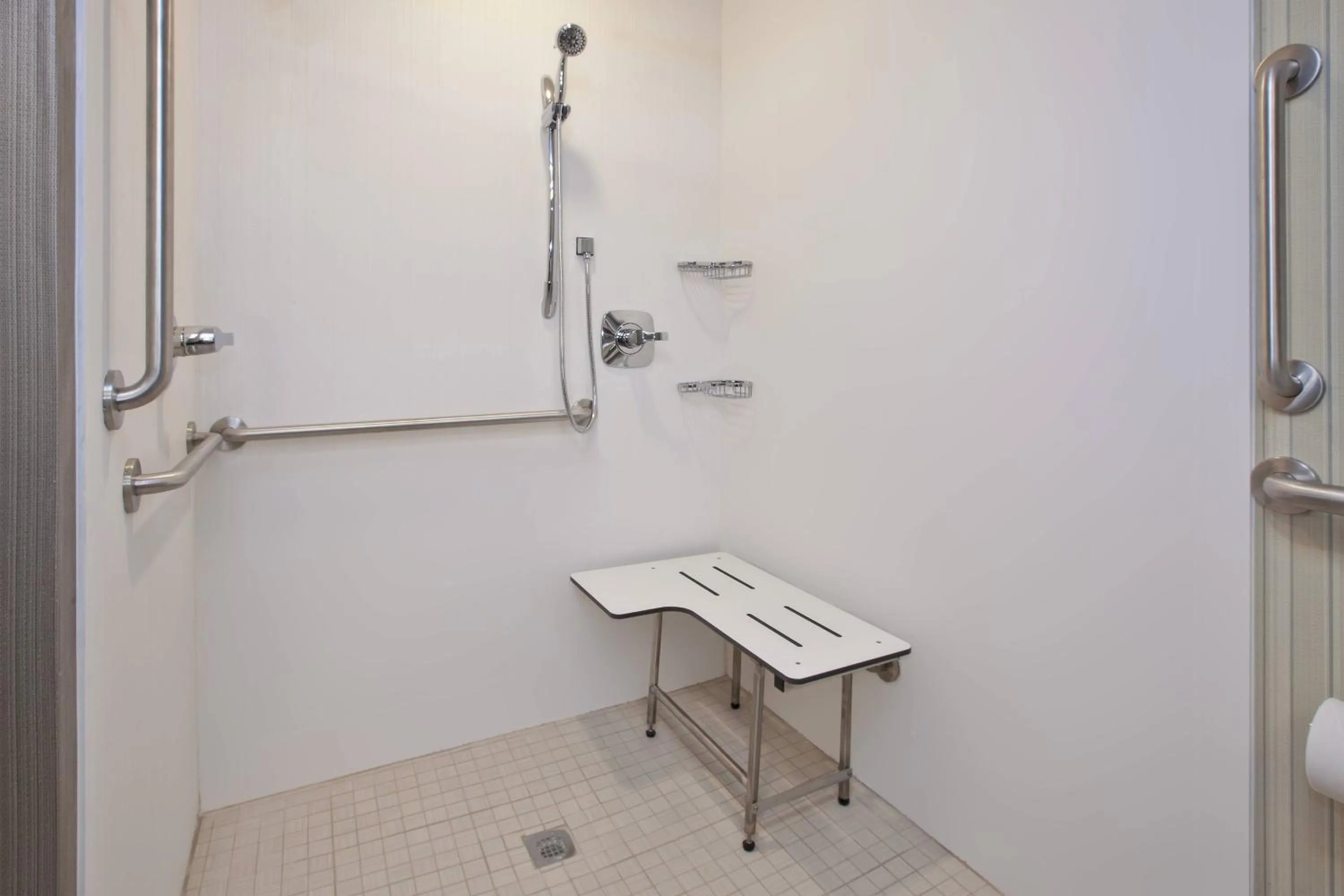 Bathroom in Courtyard by Marriott St. Joseph-Benton Harbor