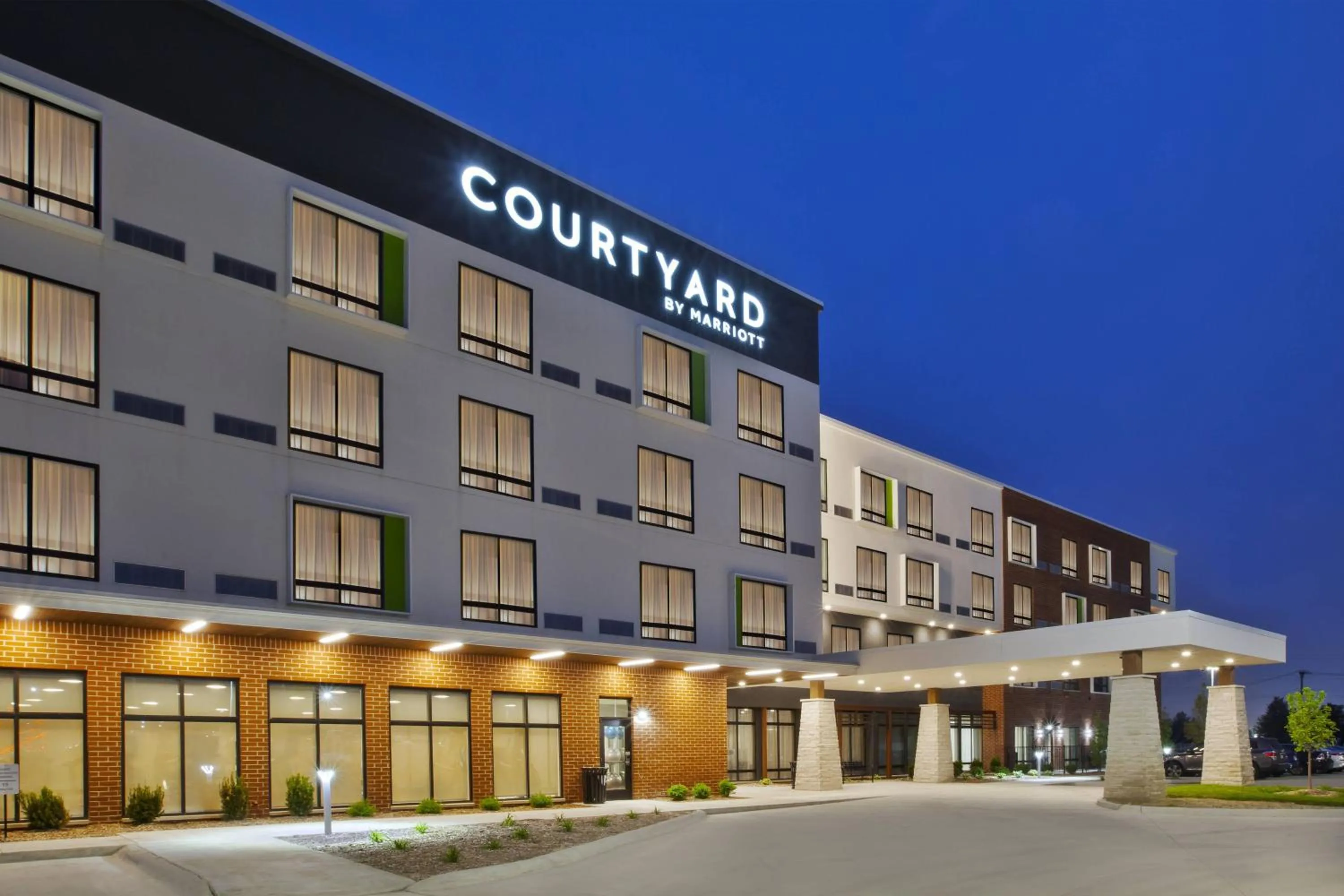 Property building in Courtyard by Marriott St. Joseph-Benton Harbor