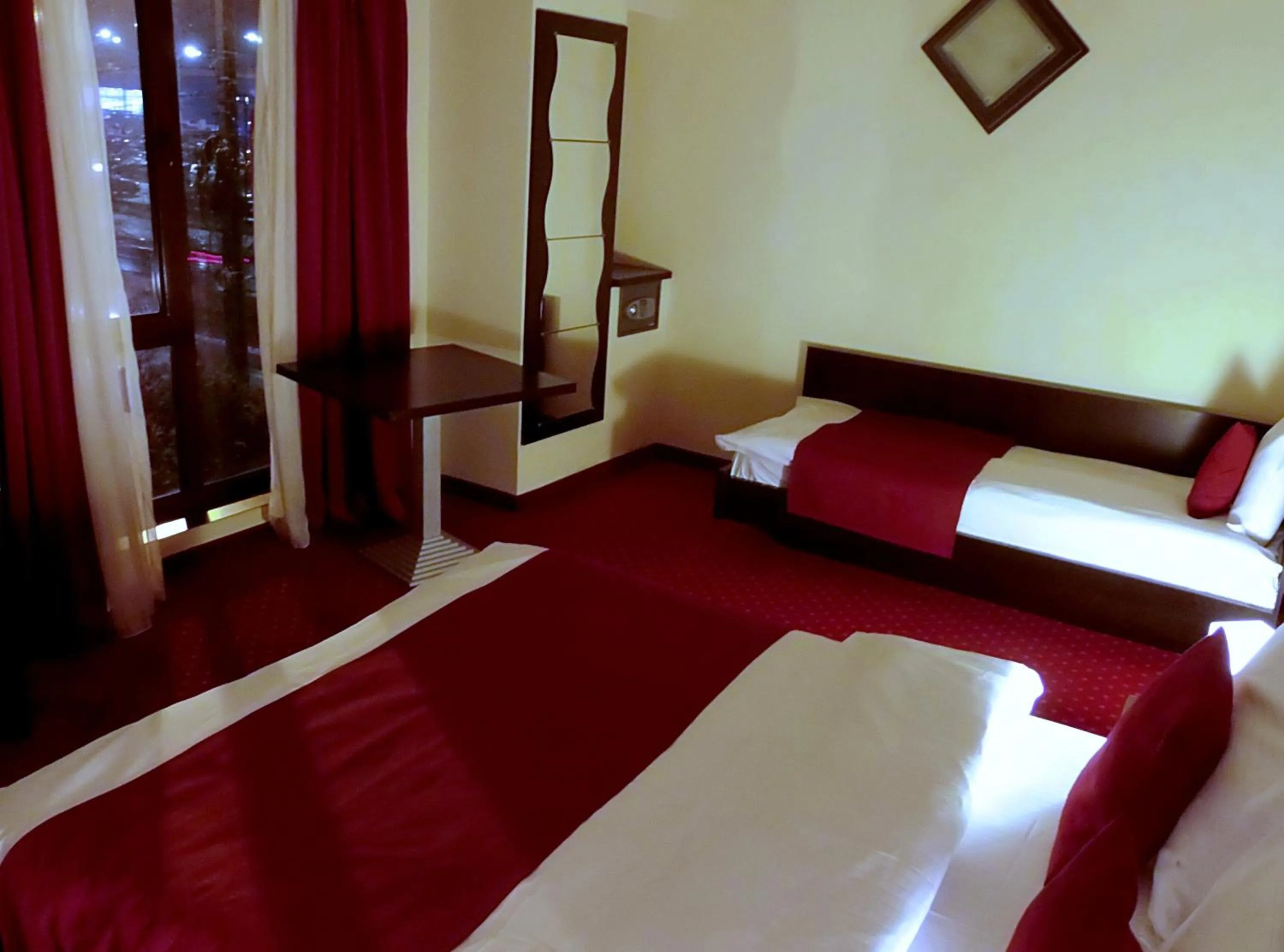 Bedroom, Bed in Hotel Angellis