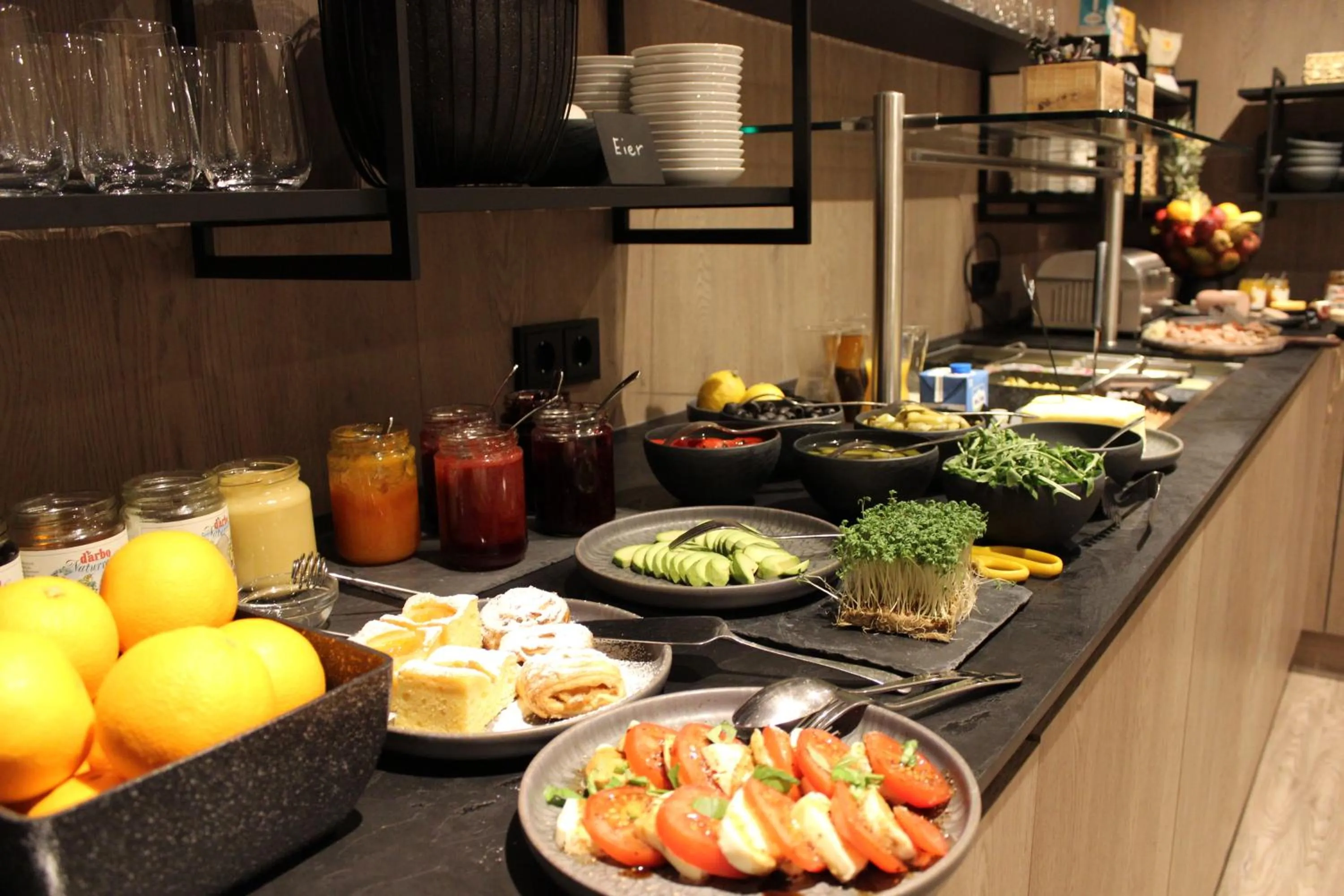 Breakfast in Pension Michael