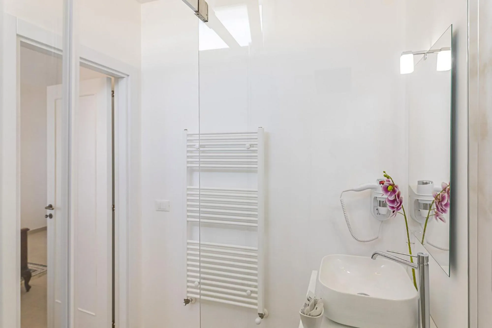 Bathroom in Petra Bianca