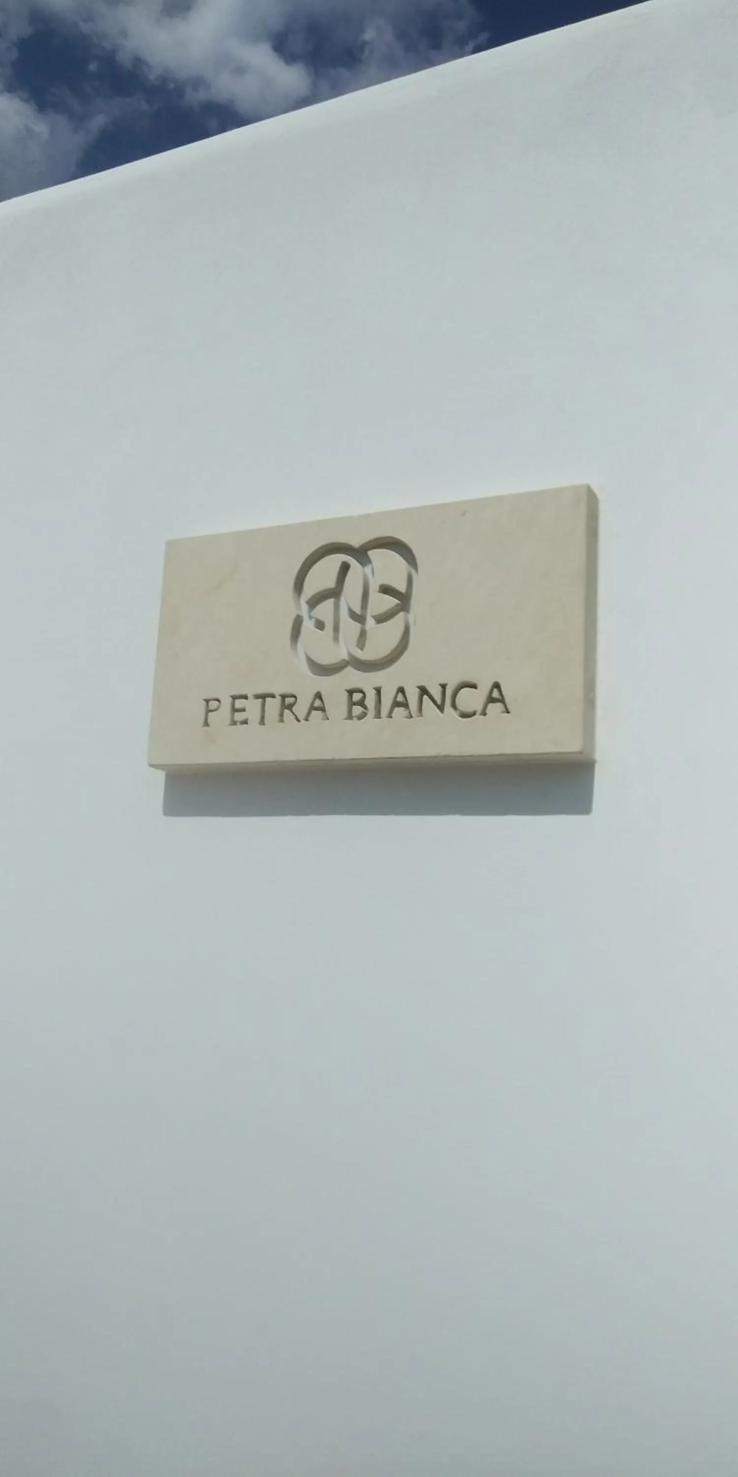 Property building in Petra Bianca