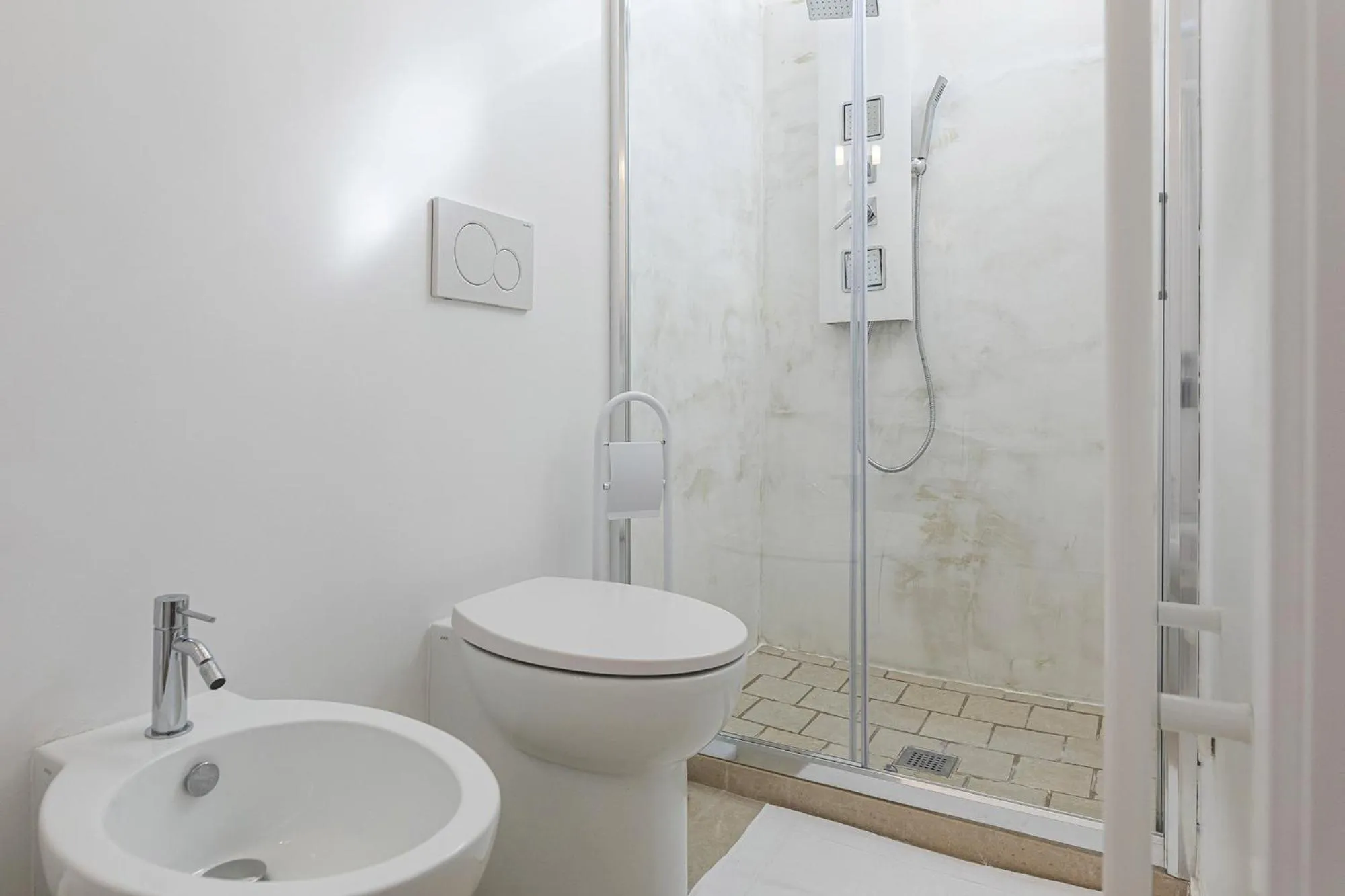 Bathroom in Petra Bianca