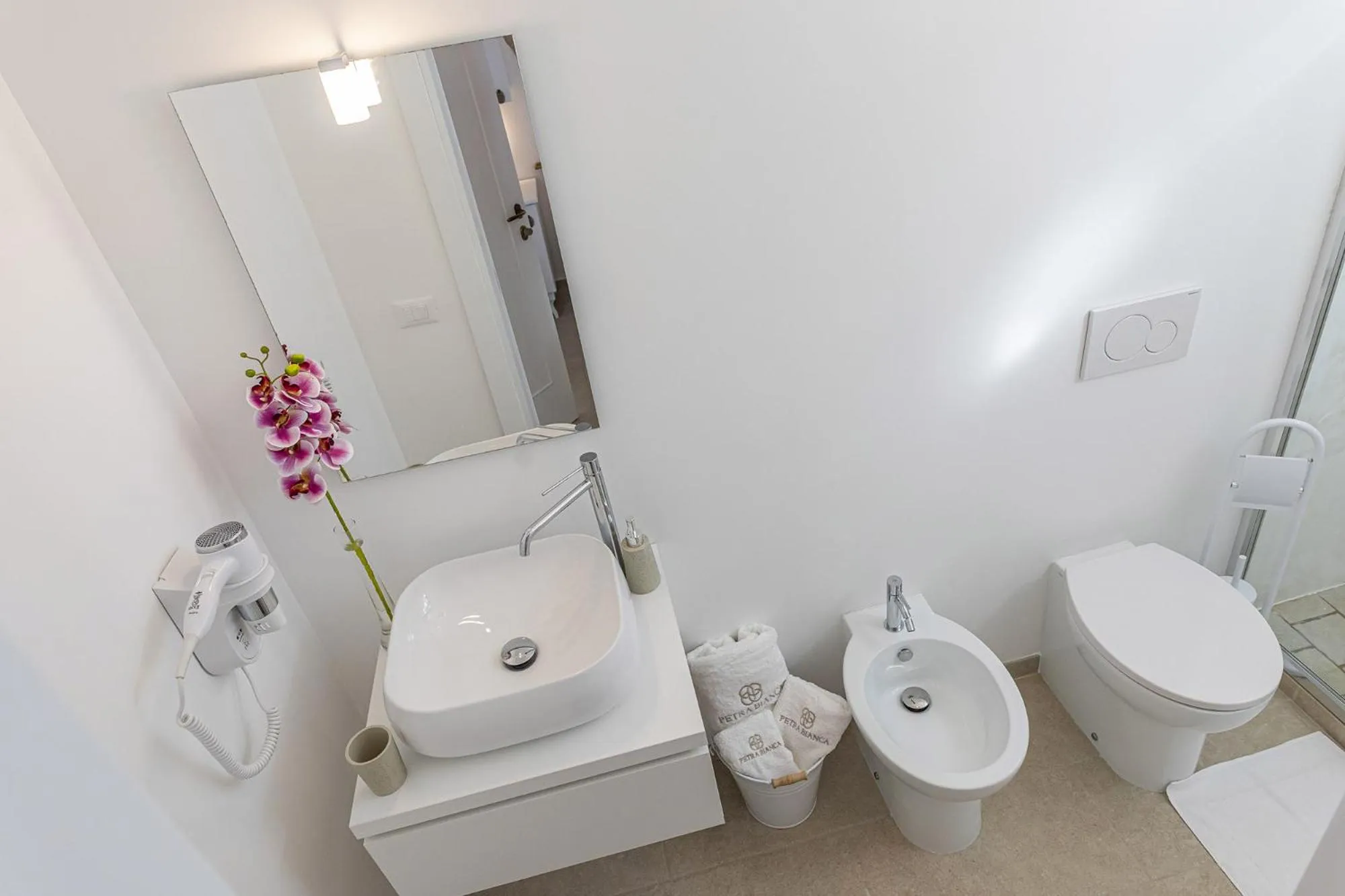 Bathroom in Petra Bianca