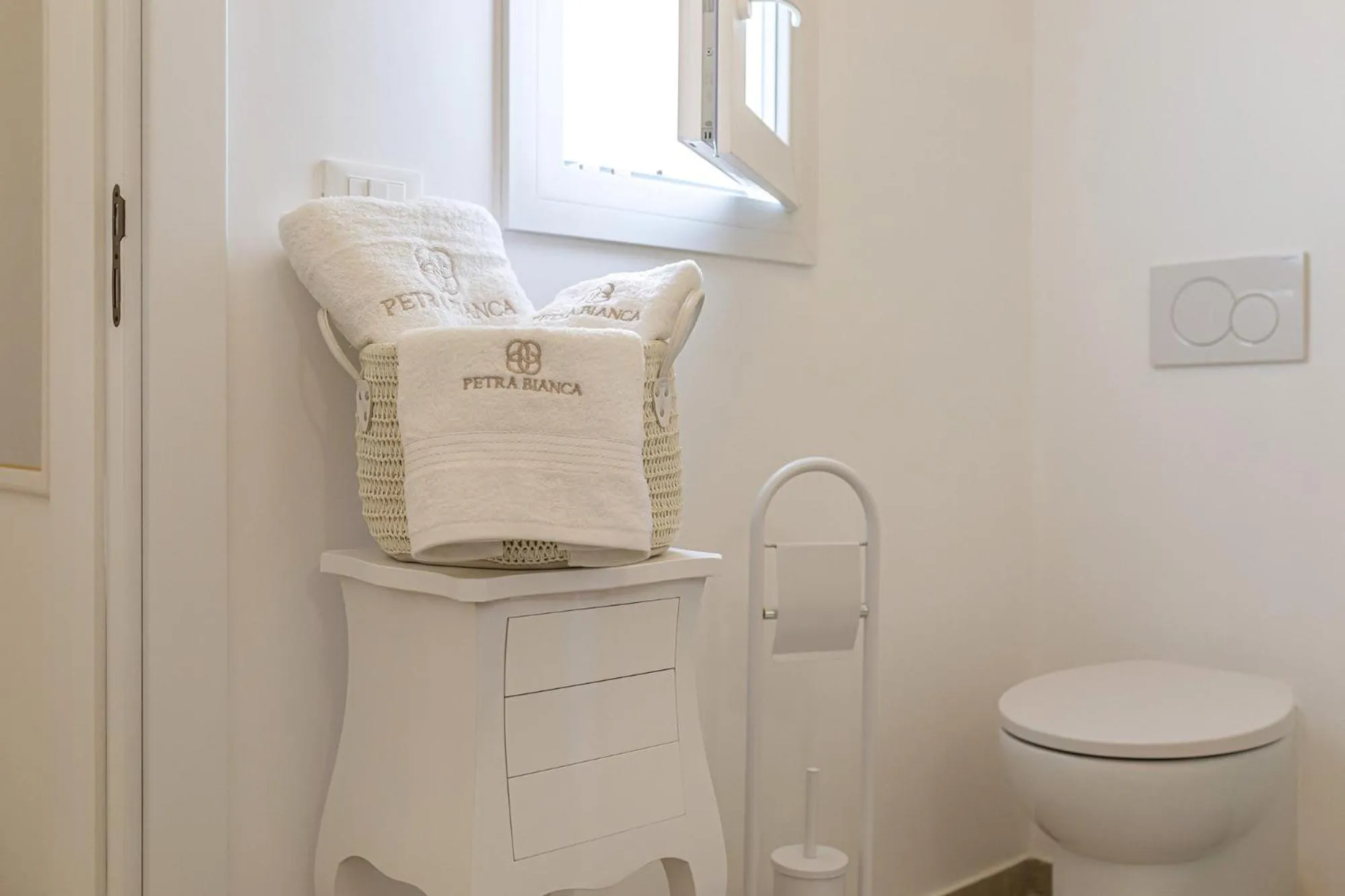 Bathroom in Petra Bianca