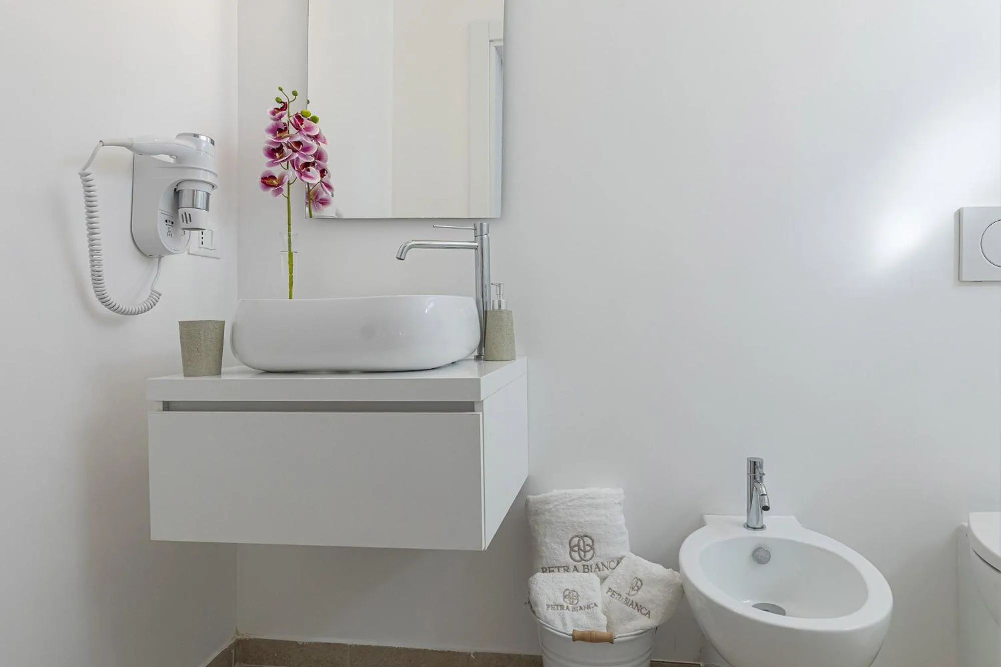 Bathroom in Petra Bianca