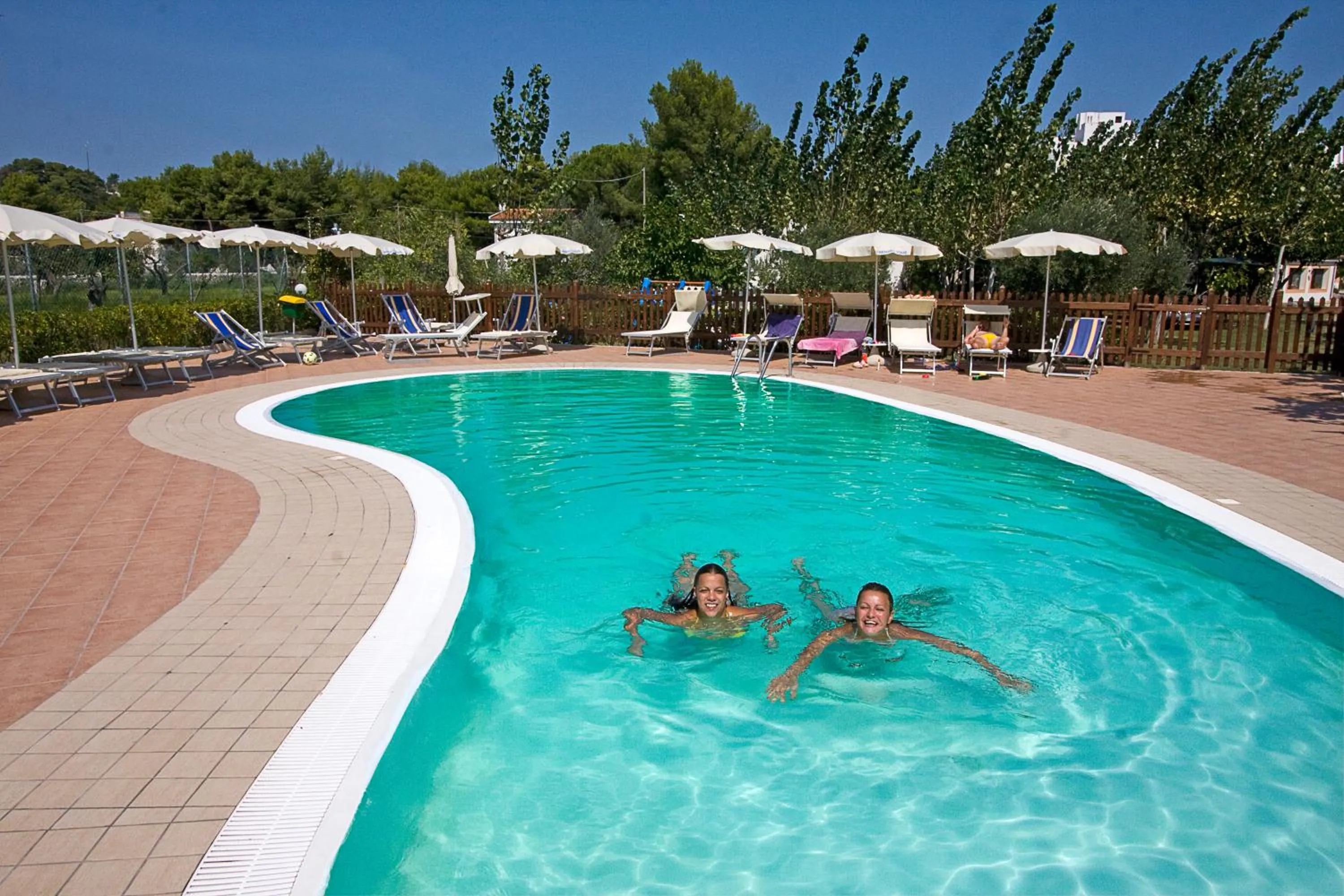 Swimming pool in Residence Rendez Vous