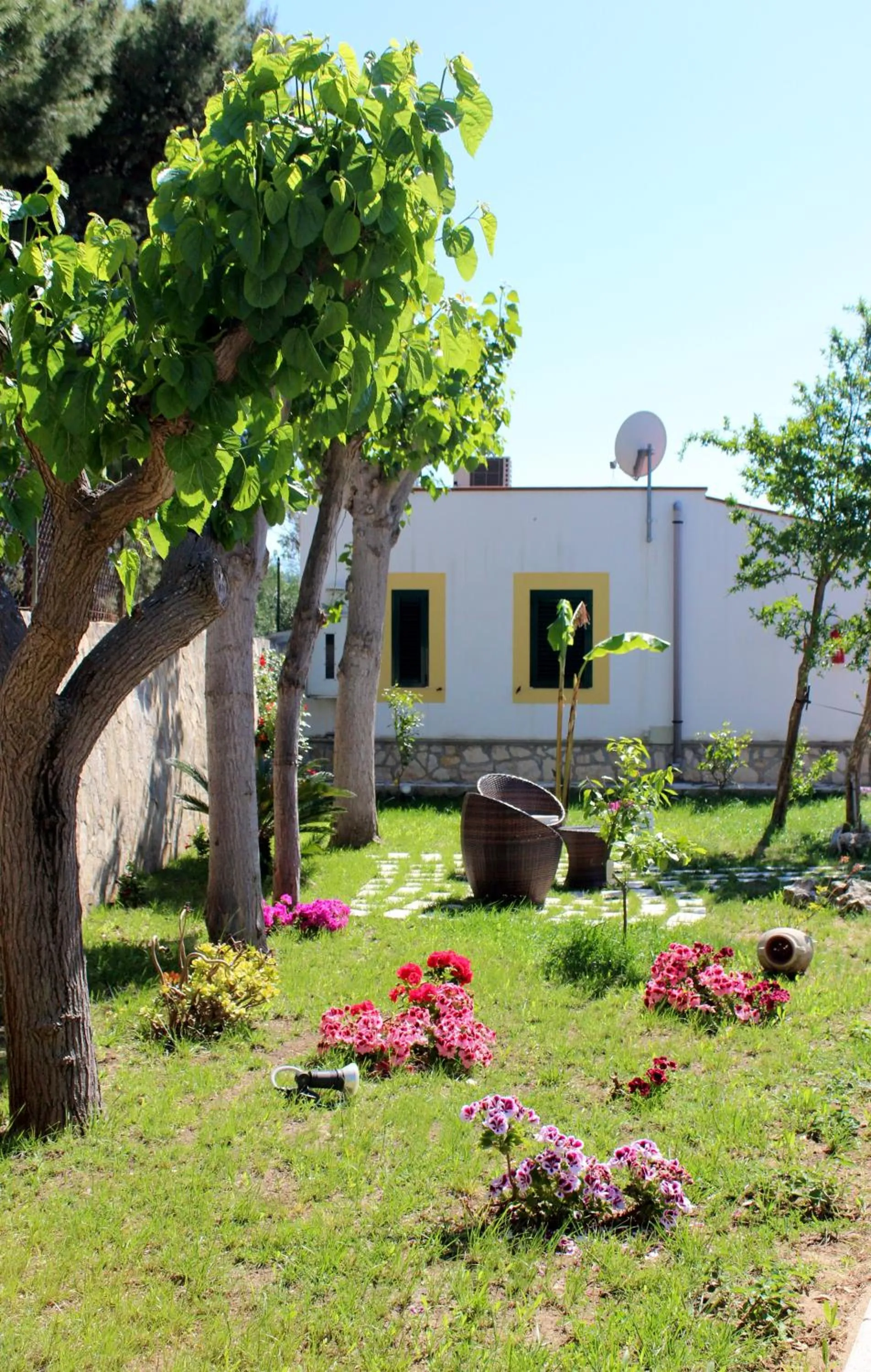 Garden view in Residence Rendez Vous