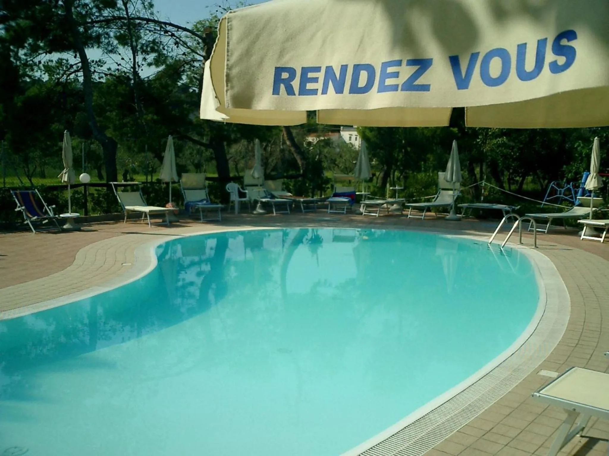 Swimming pool in Residence Rendez Vous
