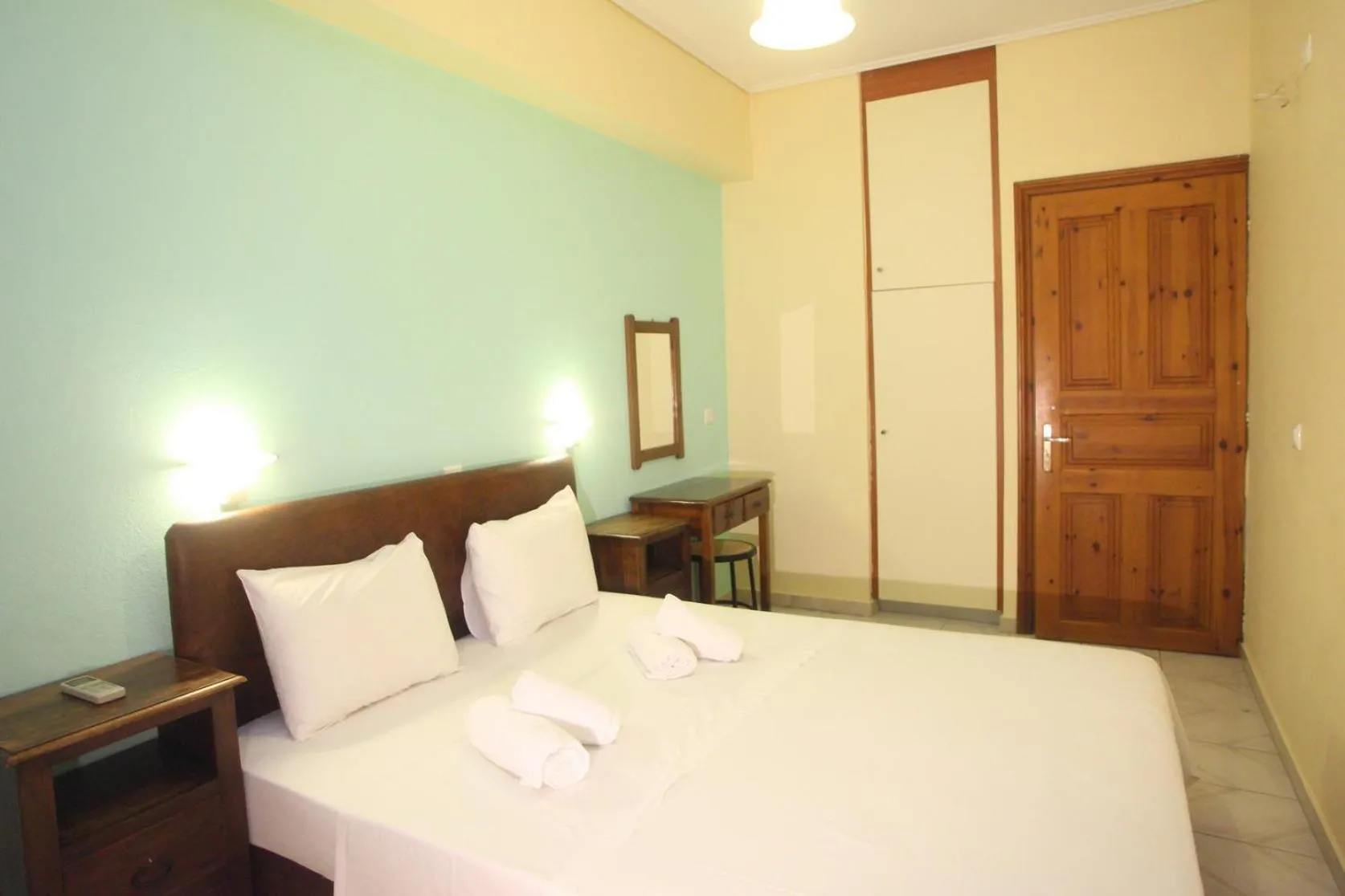 Bed in Vicky Apartments