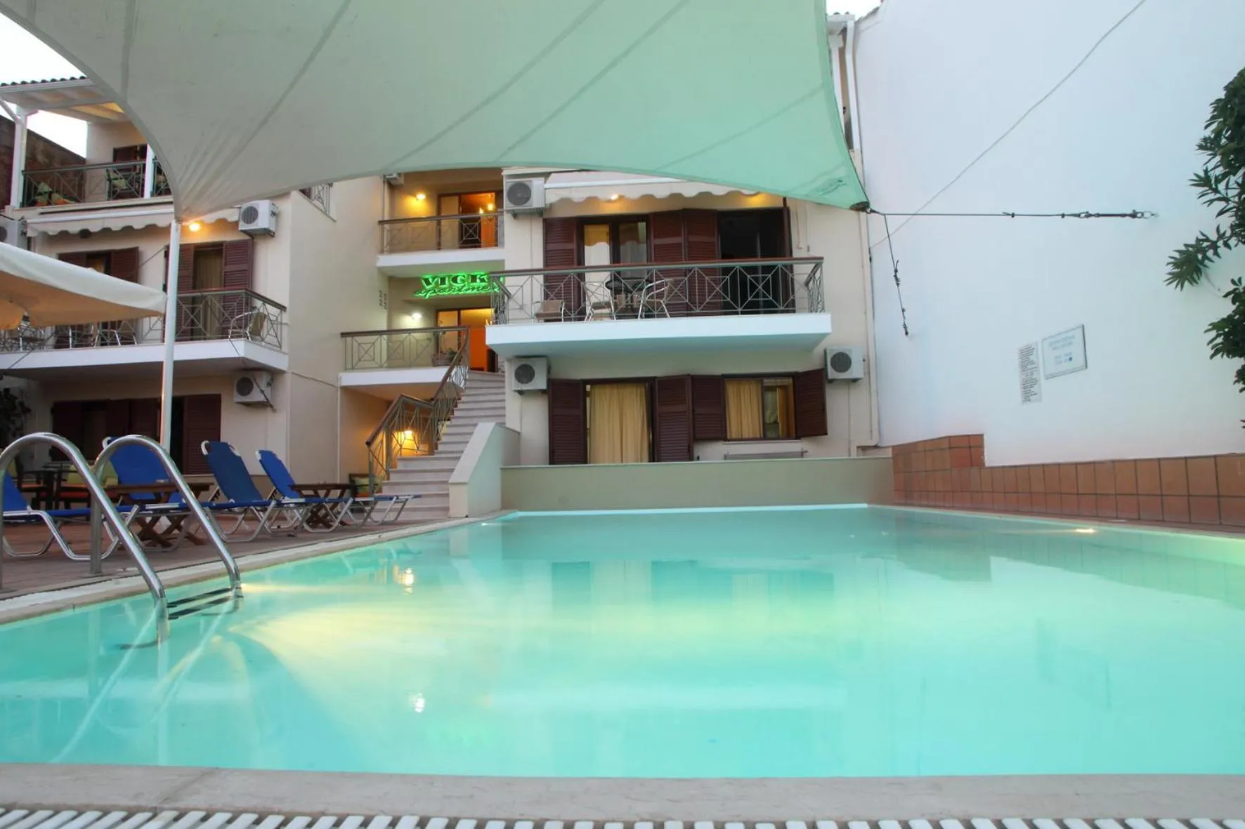 Vicky Apartments