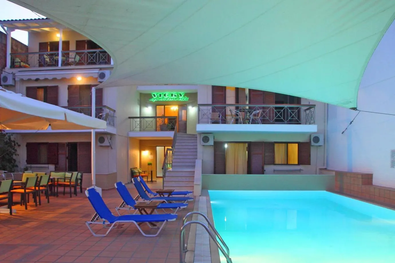 Vicky Apartments