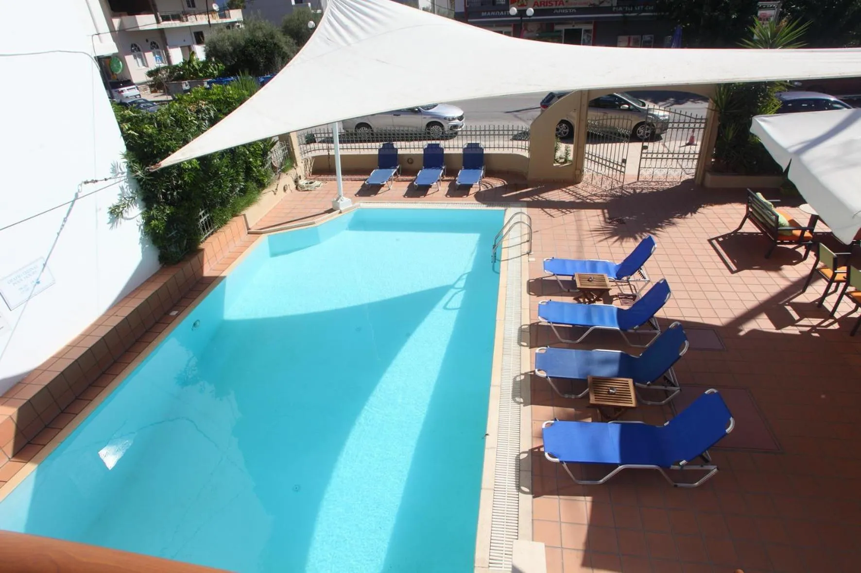 Vicky Apartments
