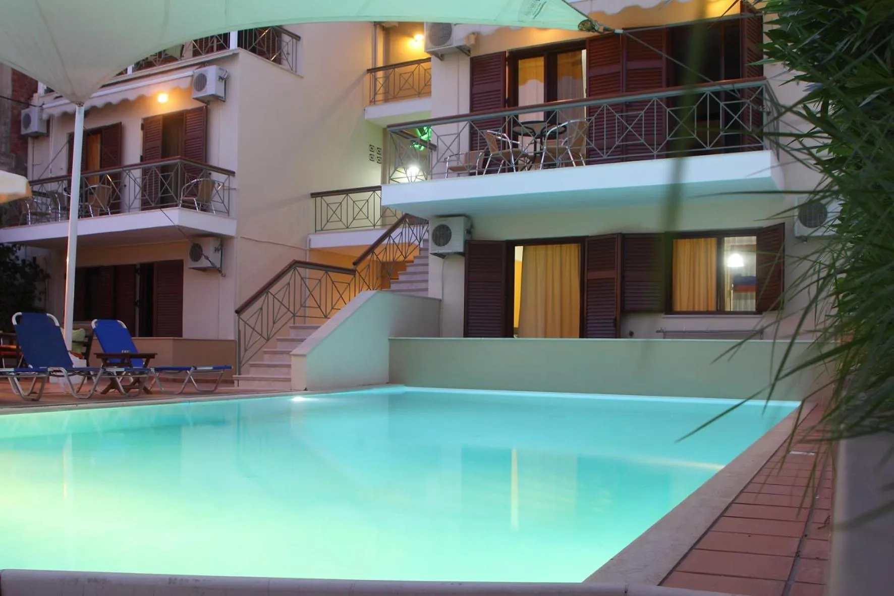 Vicky Apartments