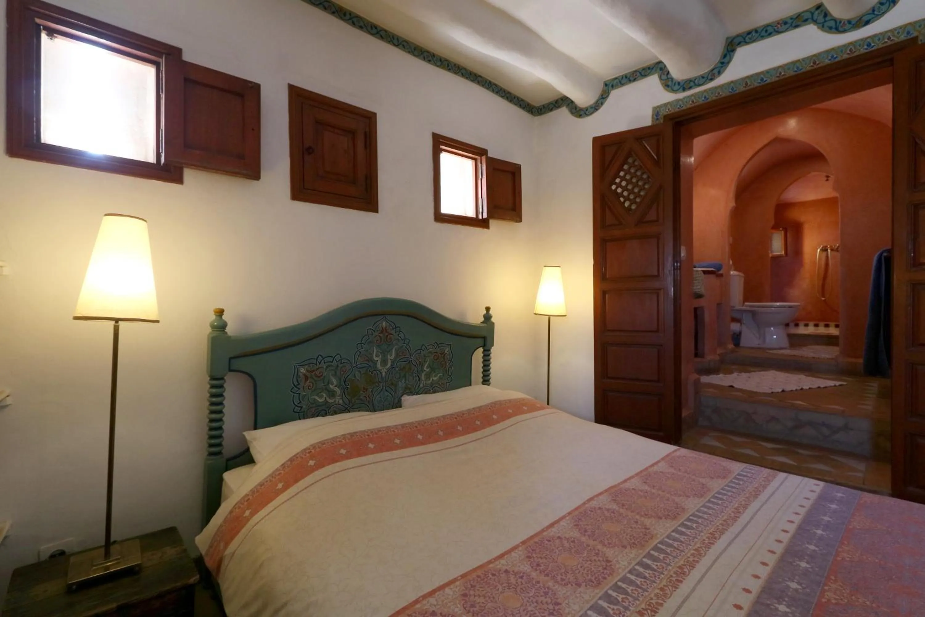 Bed in Ryad El Borj