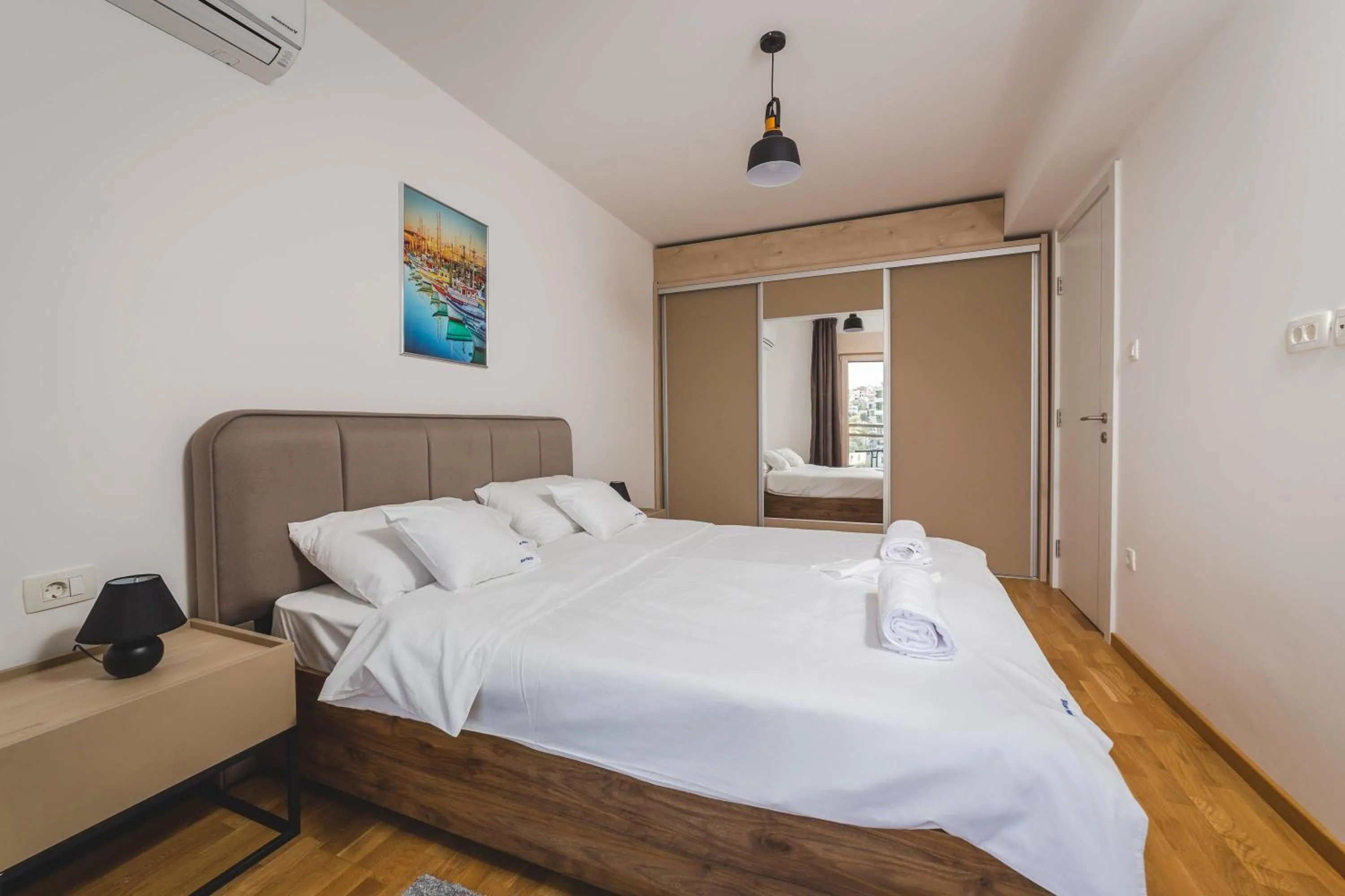 Bed in Blue Marlin Apartments