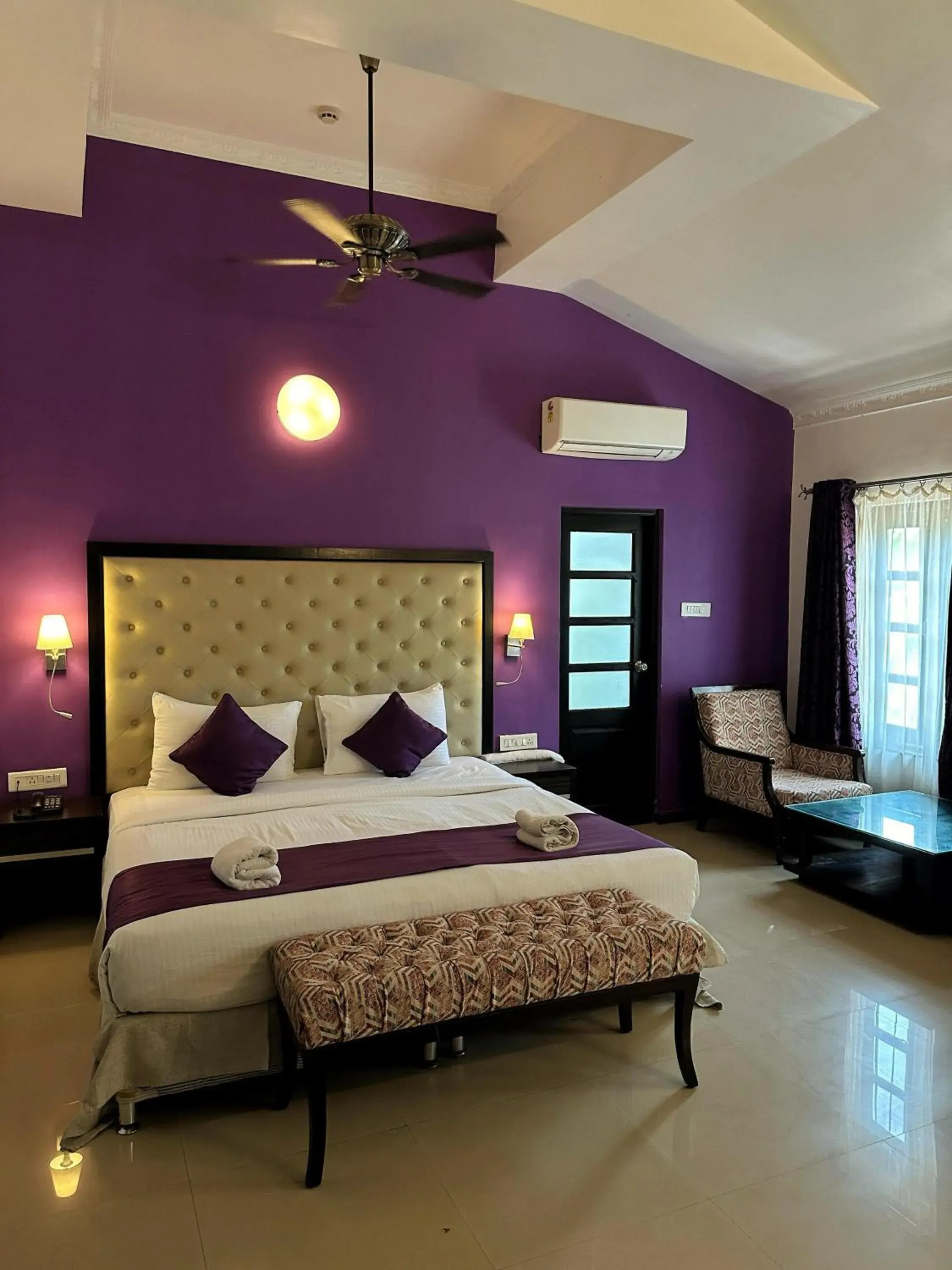 Bed in Silver Sands Hideaway Resort, Candolim Bed in Silver Sands Hideaway Resort, Candolim