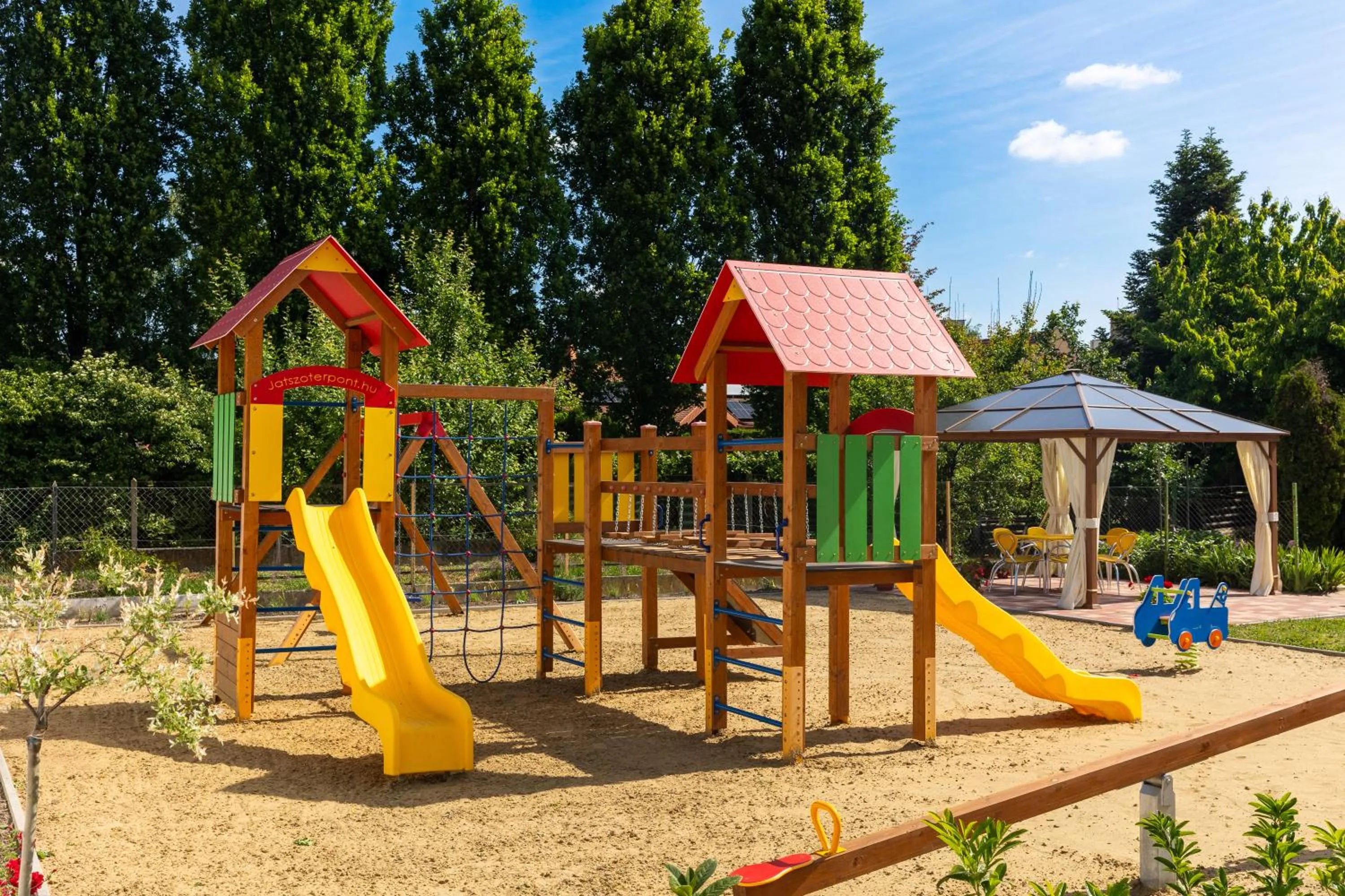 Children play ground in Hajdú Kastély Hotel