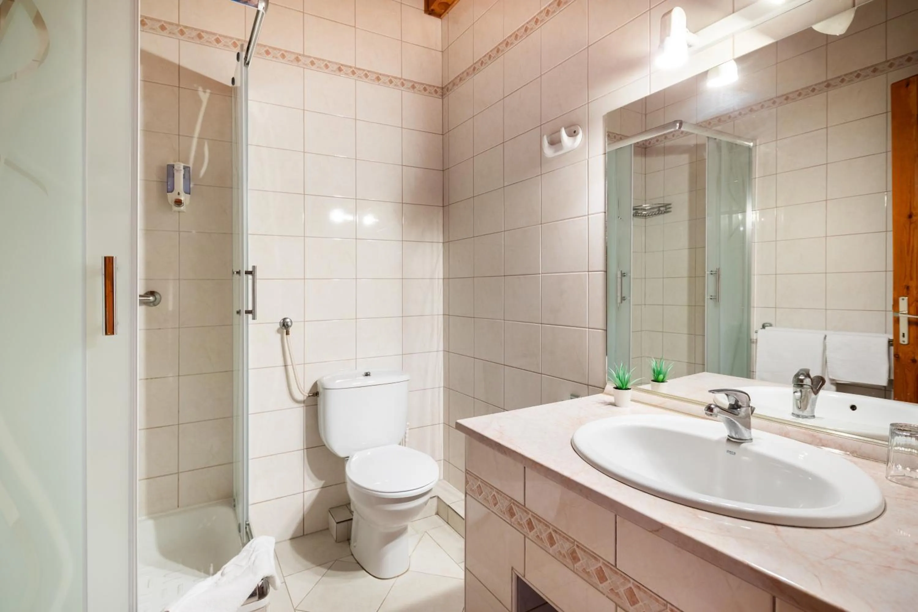 Bathroom in Hajdú Kastély Hotel