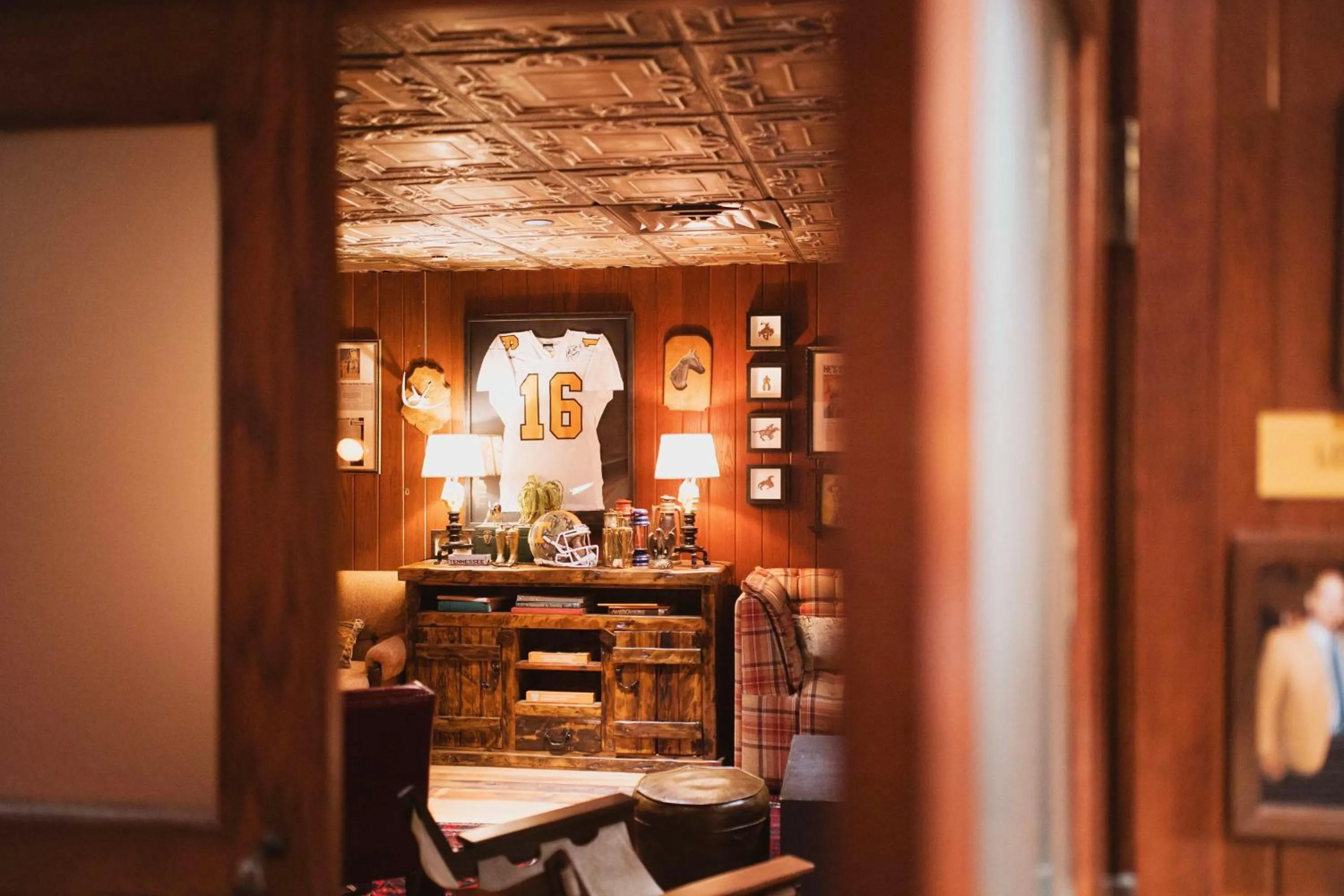 Dining area in Graduate by Hilton Knoxville