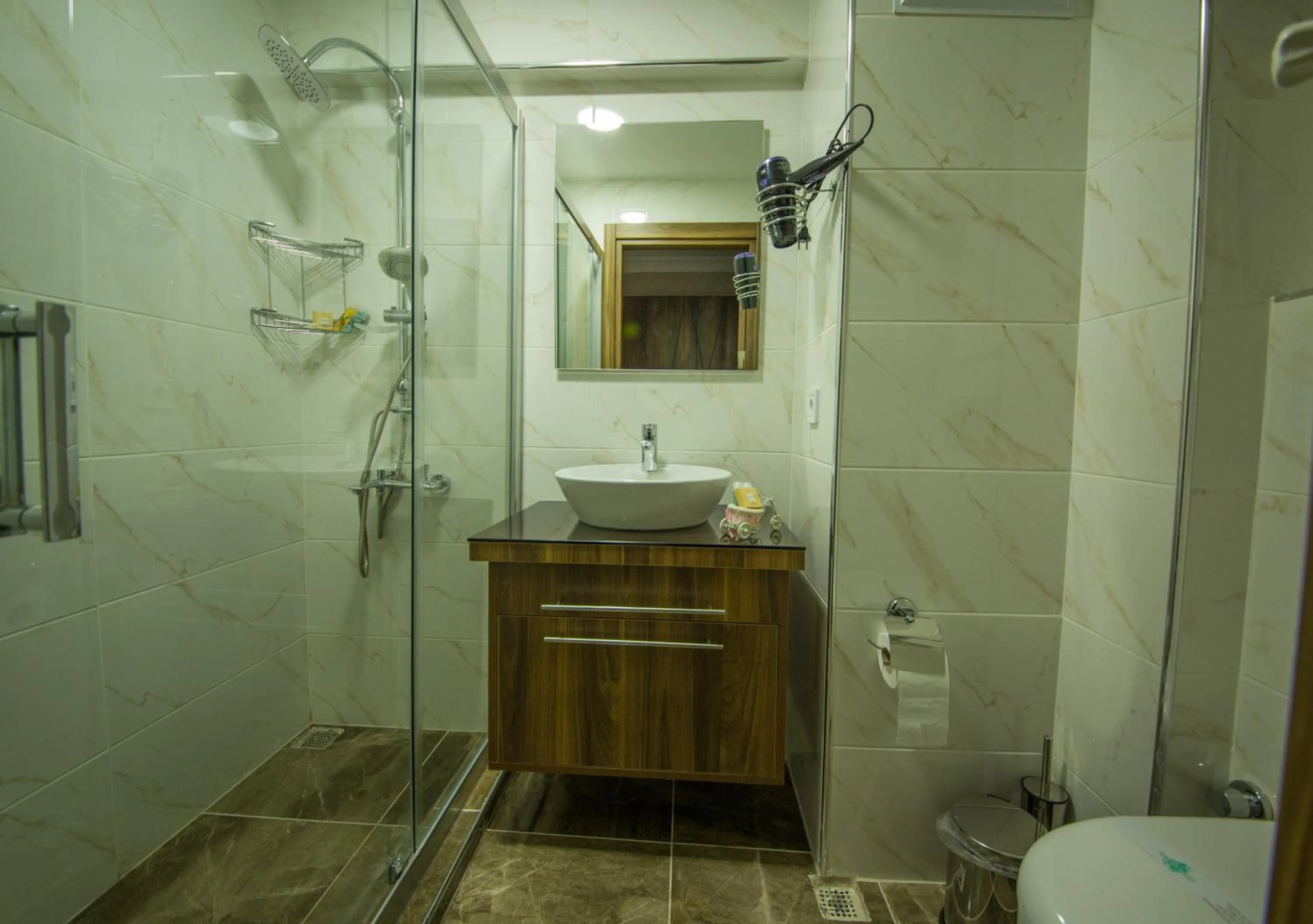 Shower in Fidanoglu Suite Hotel