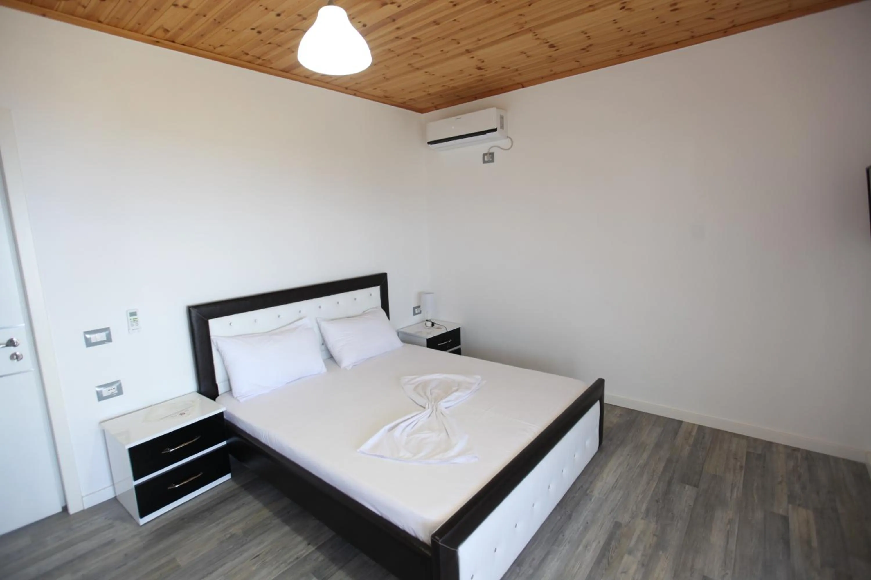 Bedroom, Bed in Vila Riza Veliu