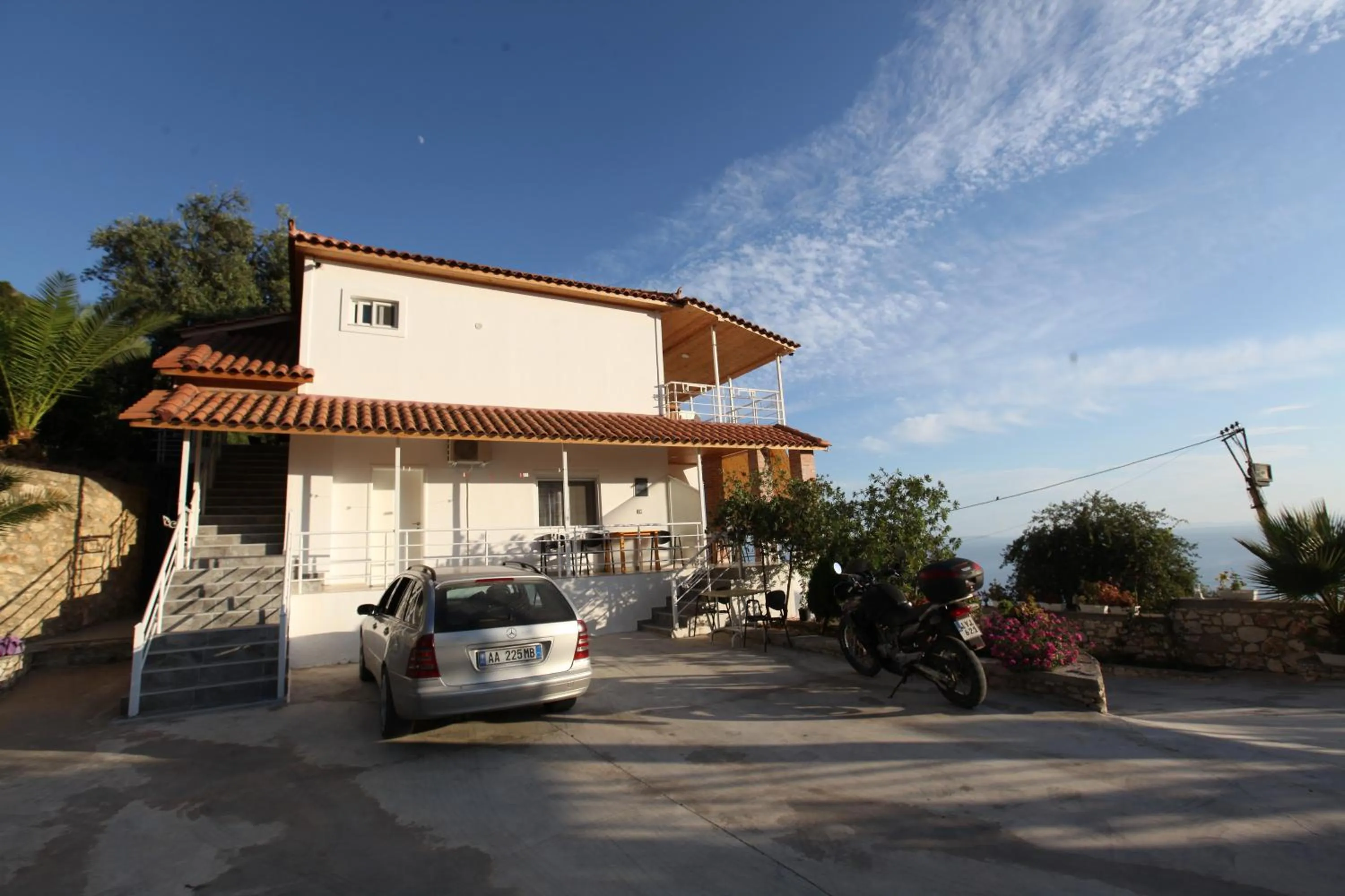 Property building in Vila Riza Veliu